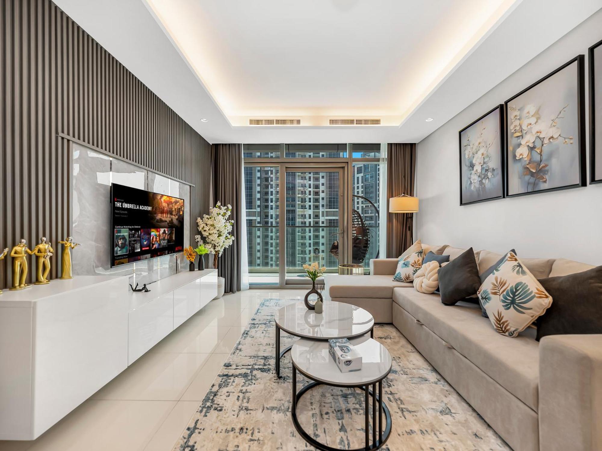 Stunning Burj View - High Infinity Pool - Cozy 2br Apartment Dubai