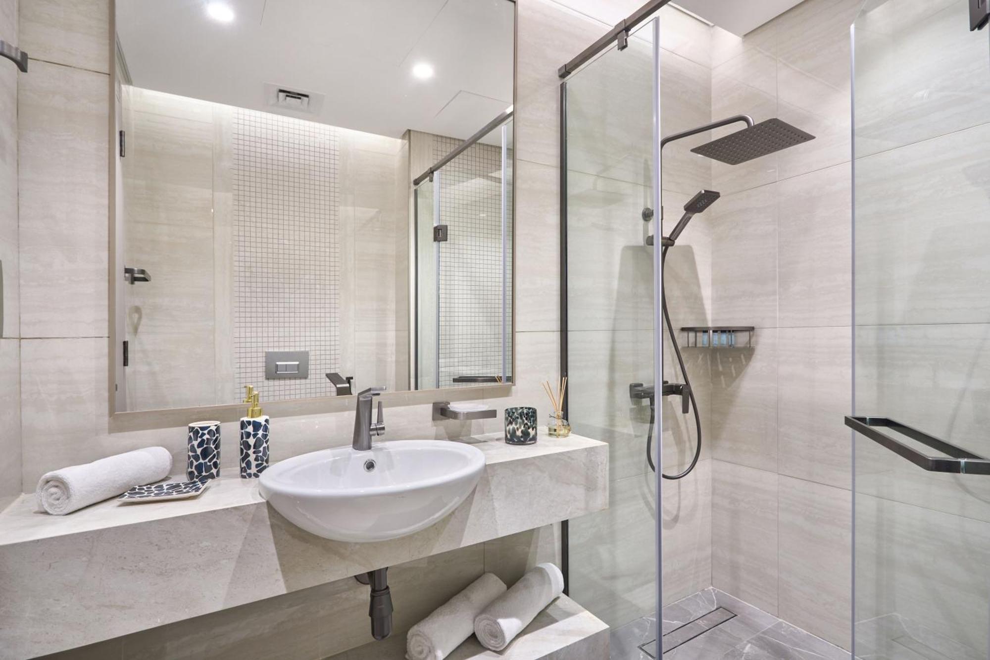 Stylish 2brurban Retreat 10 Min To Burj Khalifa * Dubai