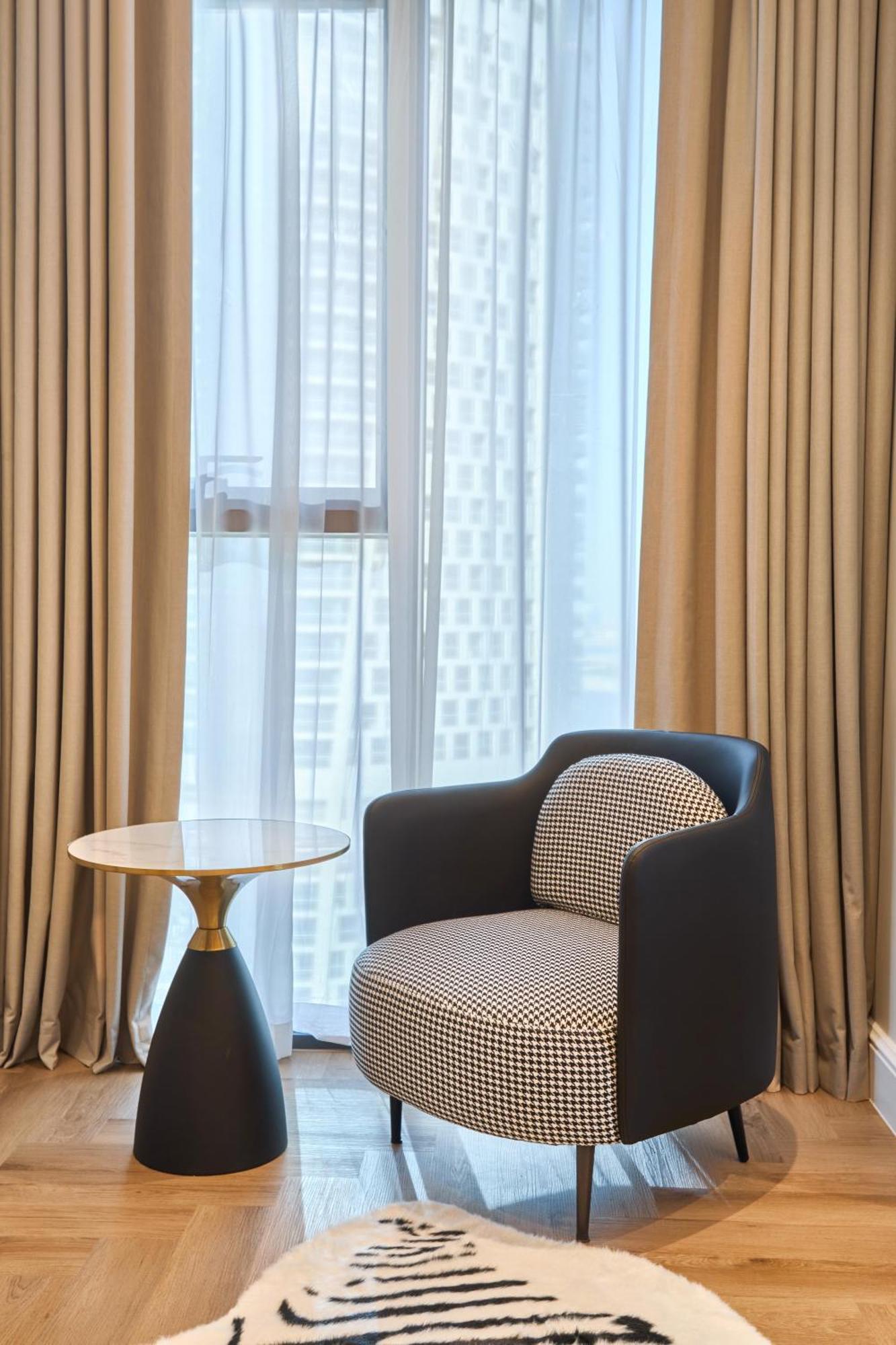 Apartment Stylish 2brurban Retreat 10 Min To Burj Khalifa Dubai