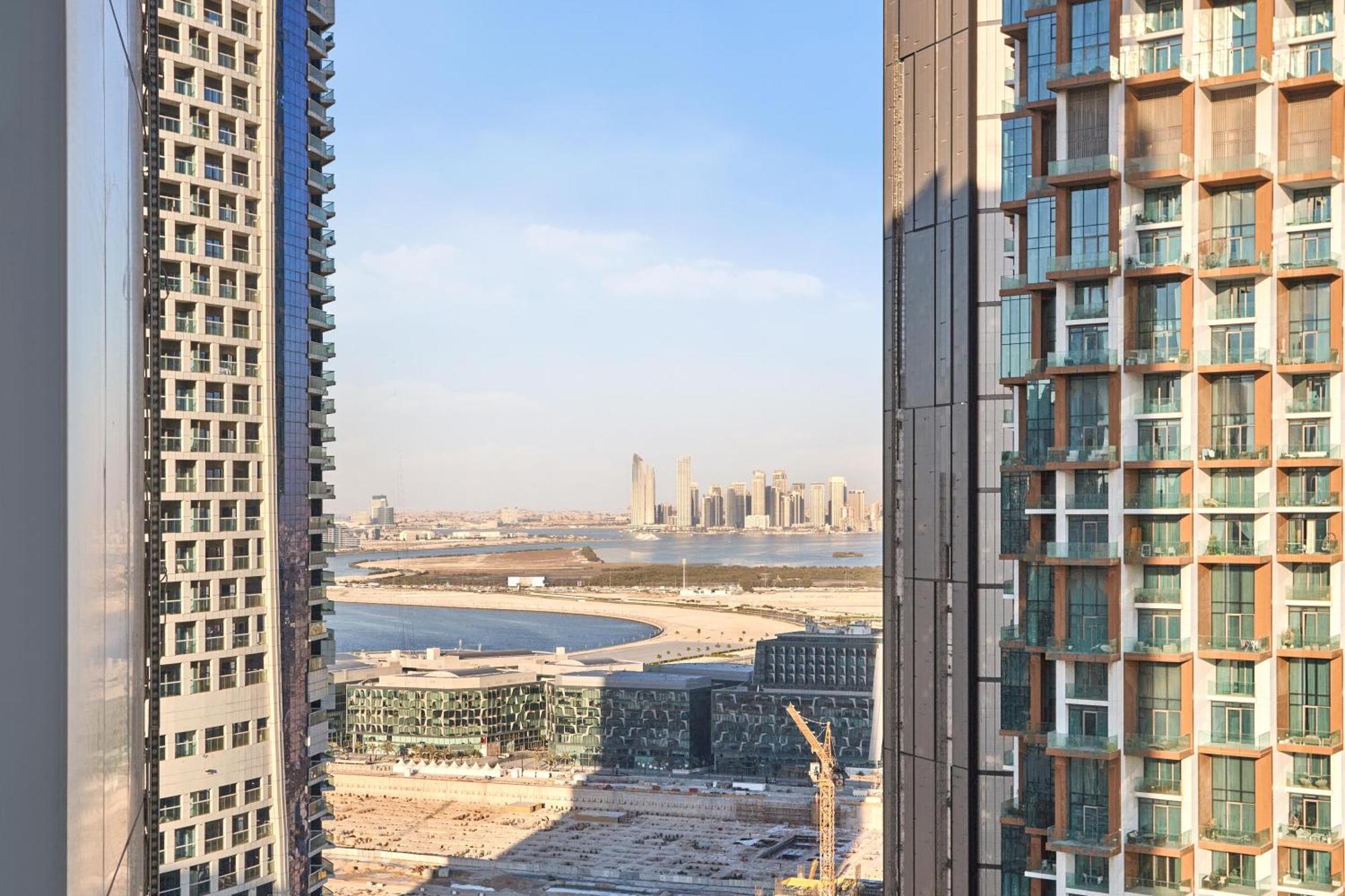 Stylish 2brurban Retreat 10 Min To Burj Khalifa