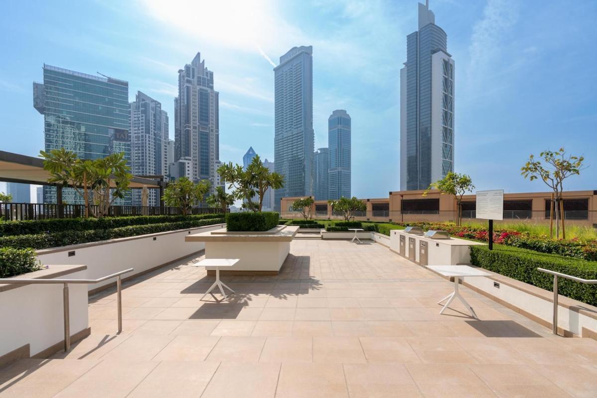 Luxury Furnished Unit In Downtown High Floor Dubai