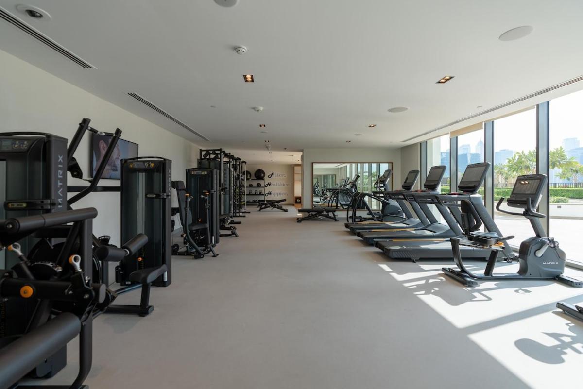 Apartment Luxury Furnished Unit In Downtown High Floor *