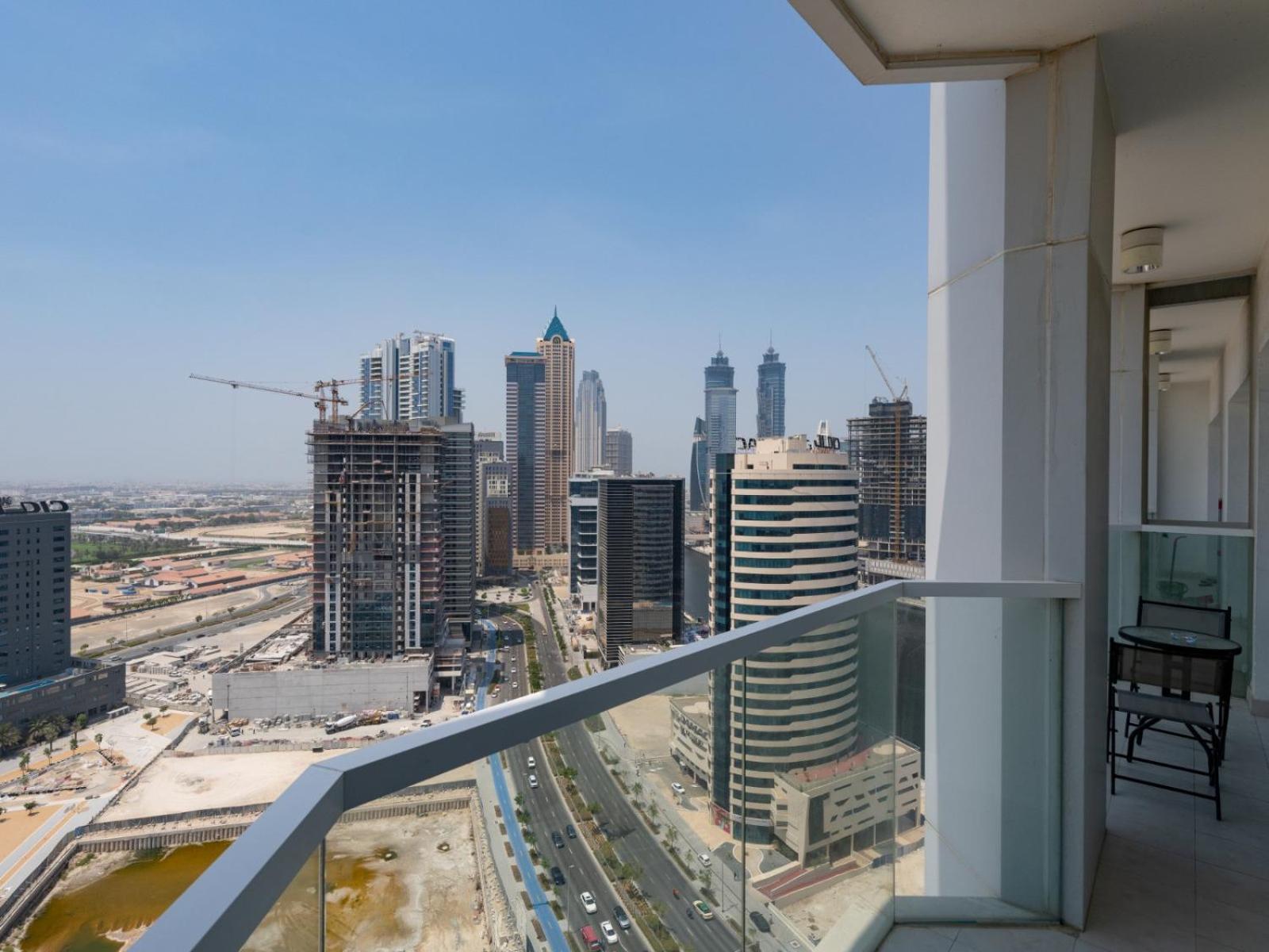Sleek 1-bedroom -ag Tower, Business Bay Apartment