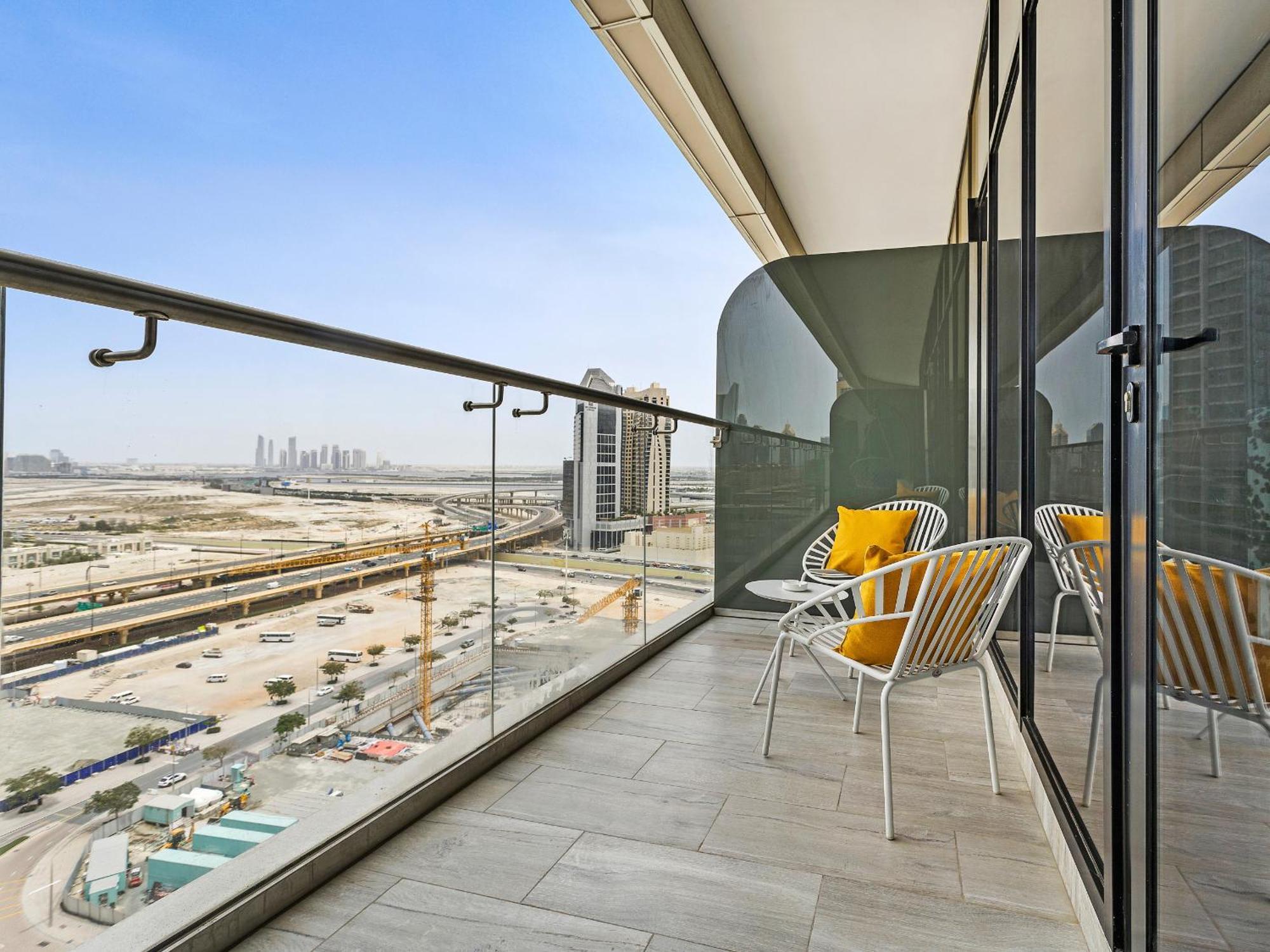Apartment Modern And Classic 1bdr In Rp Heights Downtown Dubai