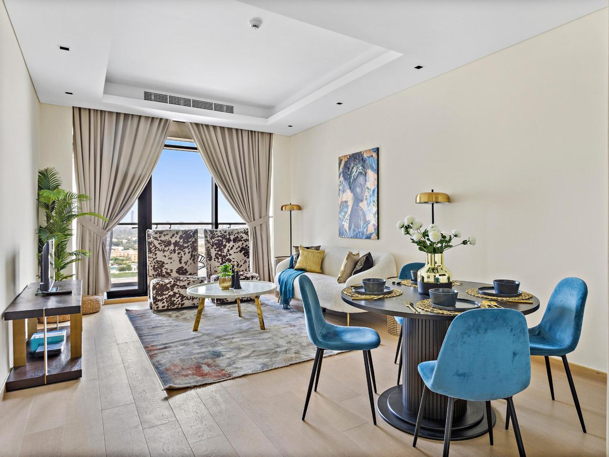 Modern And Classic 1bdr In Rp Heights Downtown