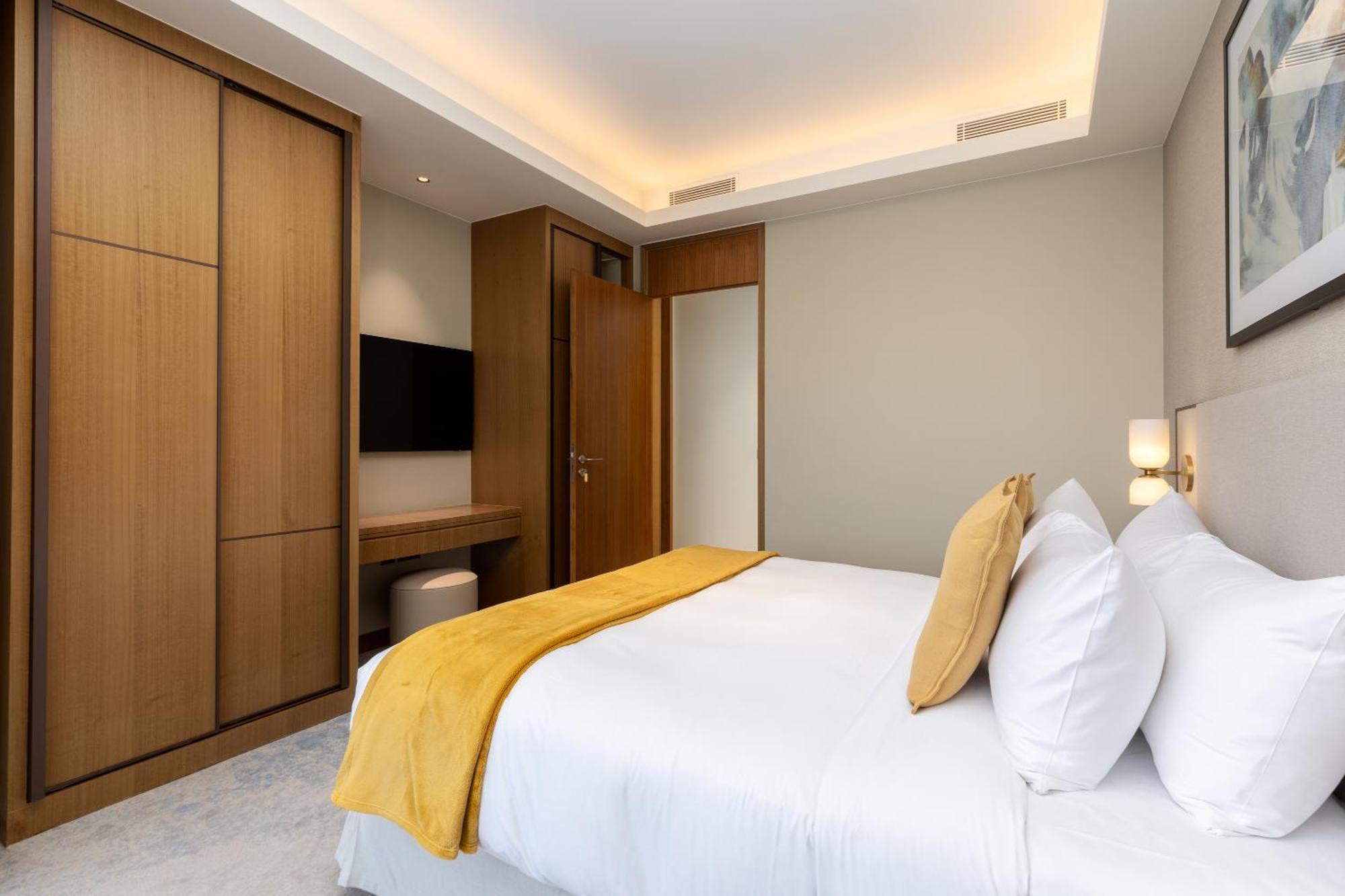 Maison Privee - Exclusive With Unmatched Burj Khalifa Views Dubai