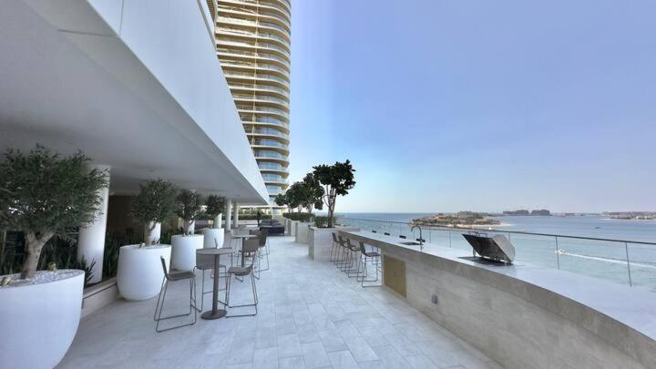 The Horizon 29th-floor Luxury With Endless Ocean Views Apartment *