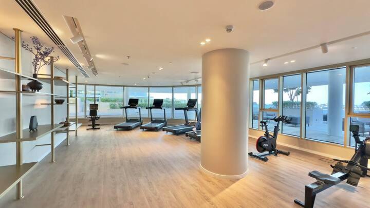 The Horizon 29th-floor Luxury With Endless Ocean Views Apartment *