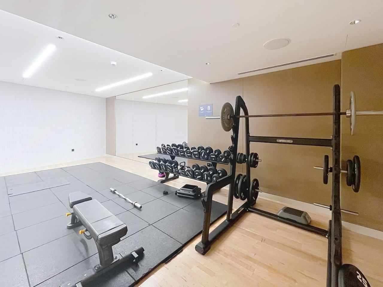 Waves Grande - One Bedroom With View Apartment *