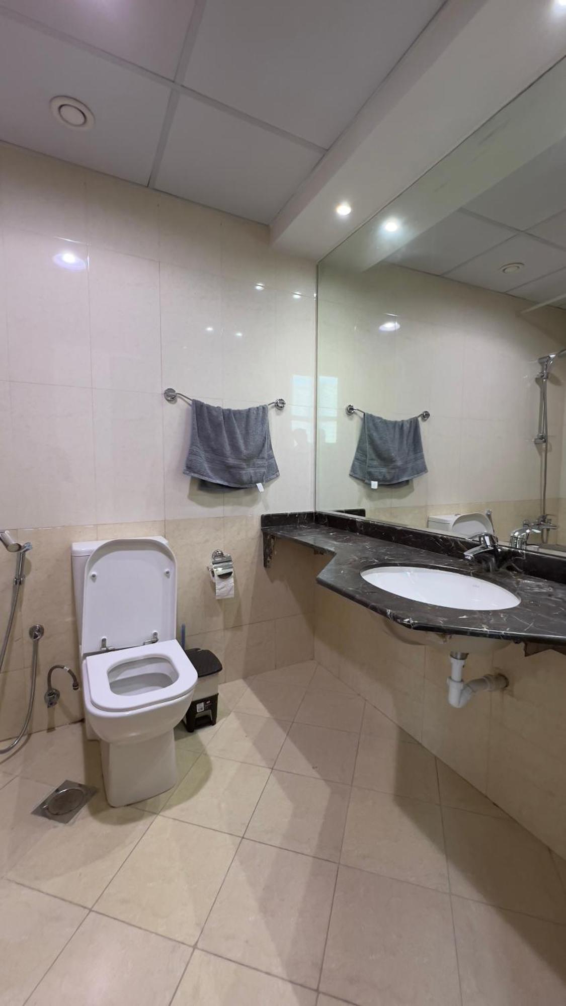 Apartment Holidays R Us 2 Bedroom Panoramic View Dubai