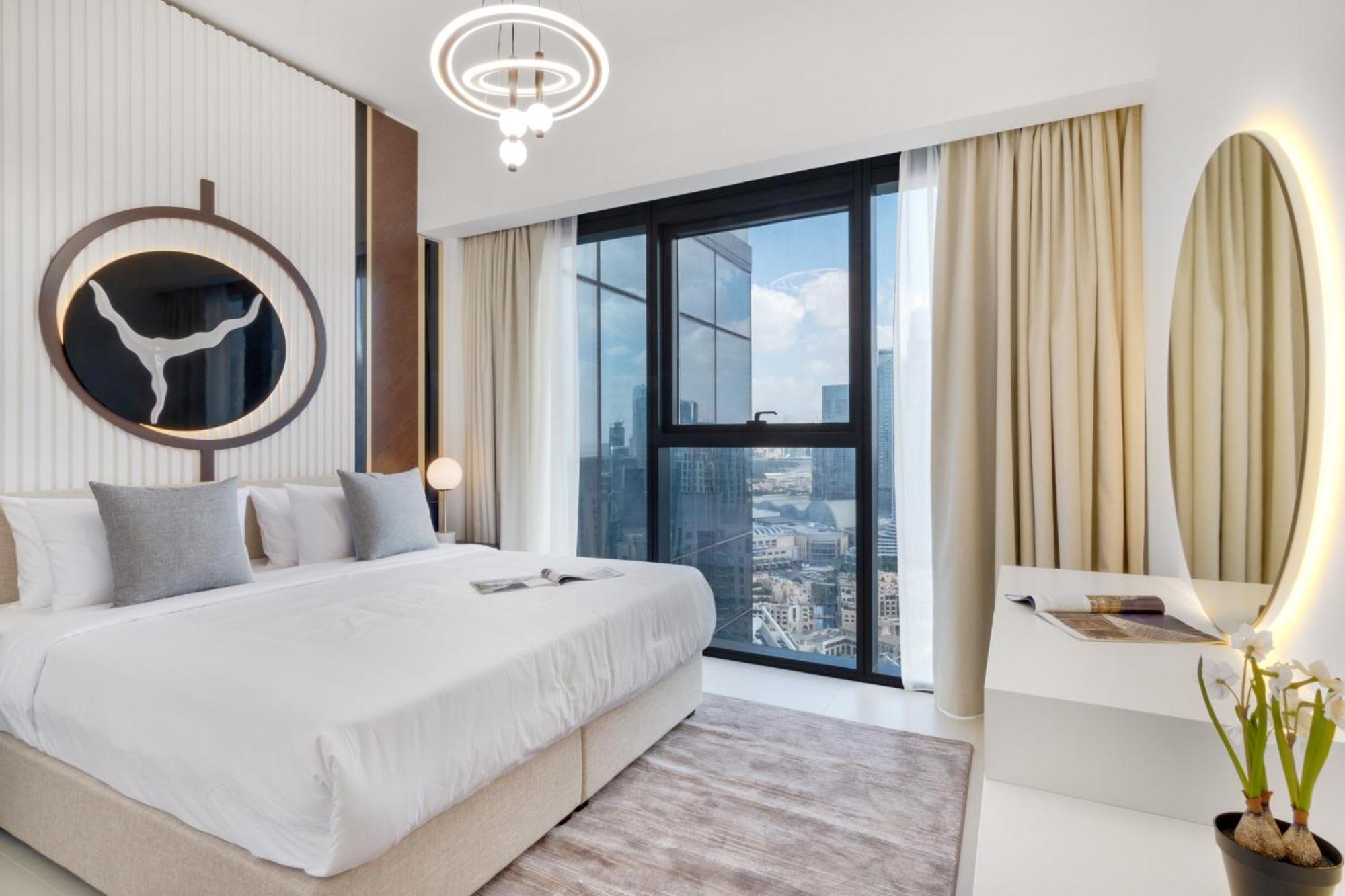 Luxurious 2bdr With Burj Khalifa Views * Dubai
