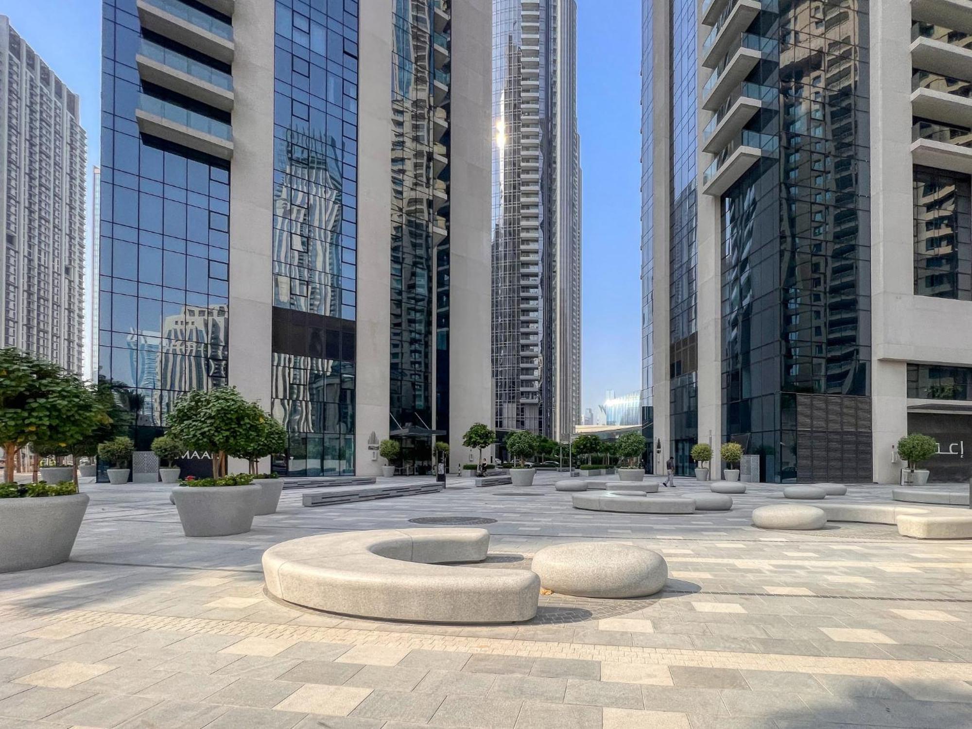 Luxurious 2bdr With Burj Khalifa Views Dubai