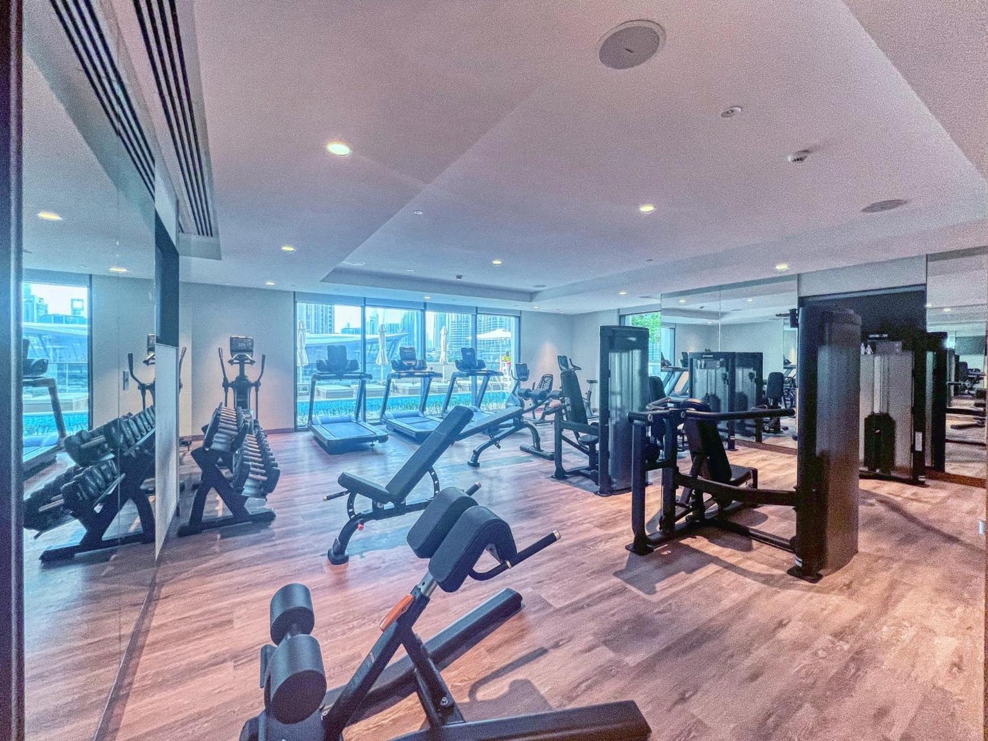 Apartment Luxurious 2bdr With Burj Khalifa Views *