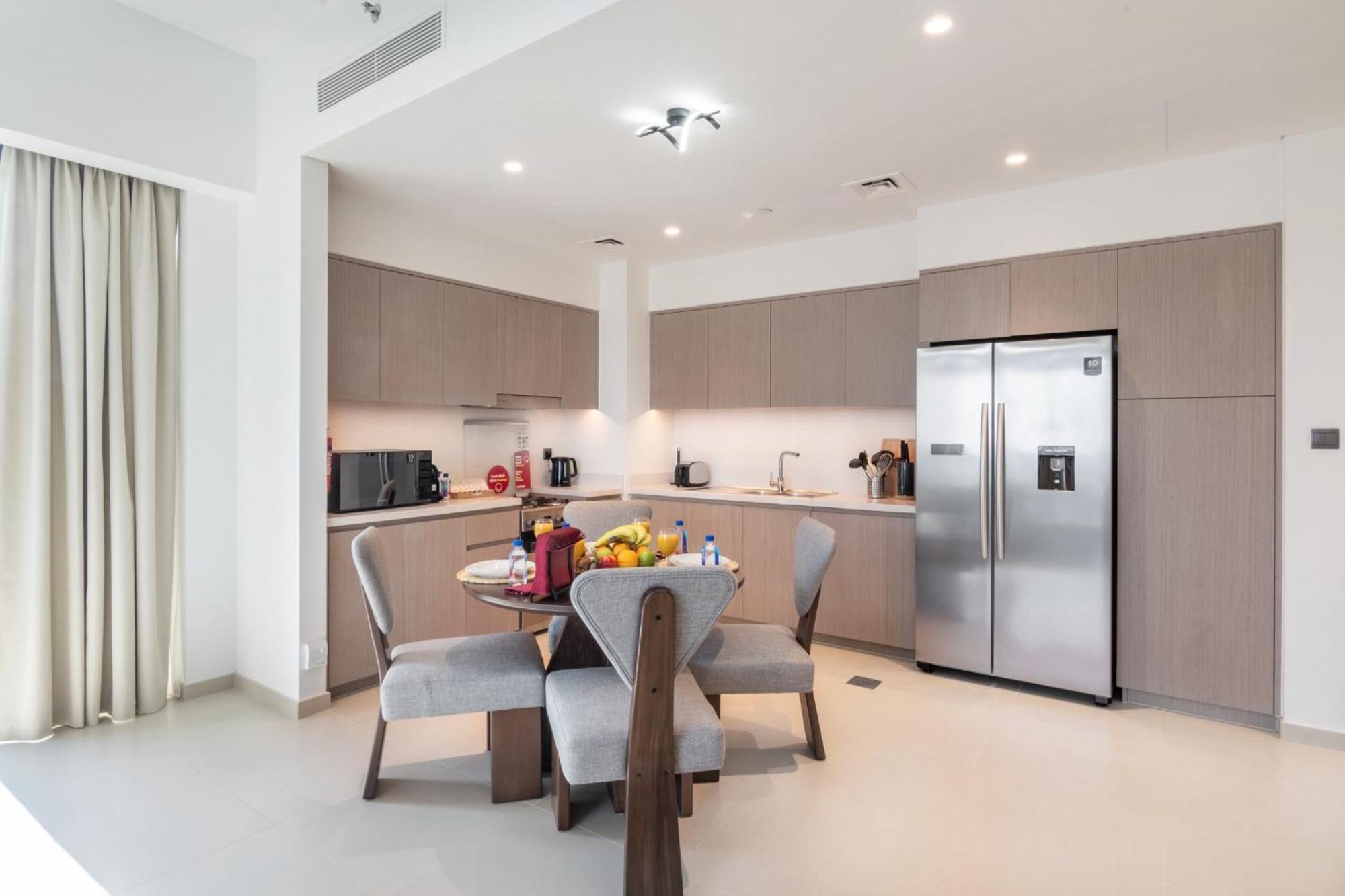 Apartment Luxurious 2bdr With Burj Khalifa Views