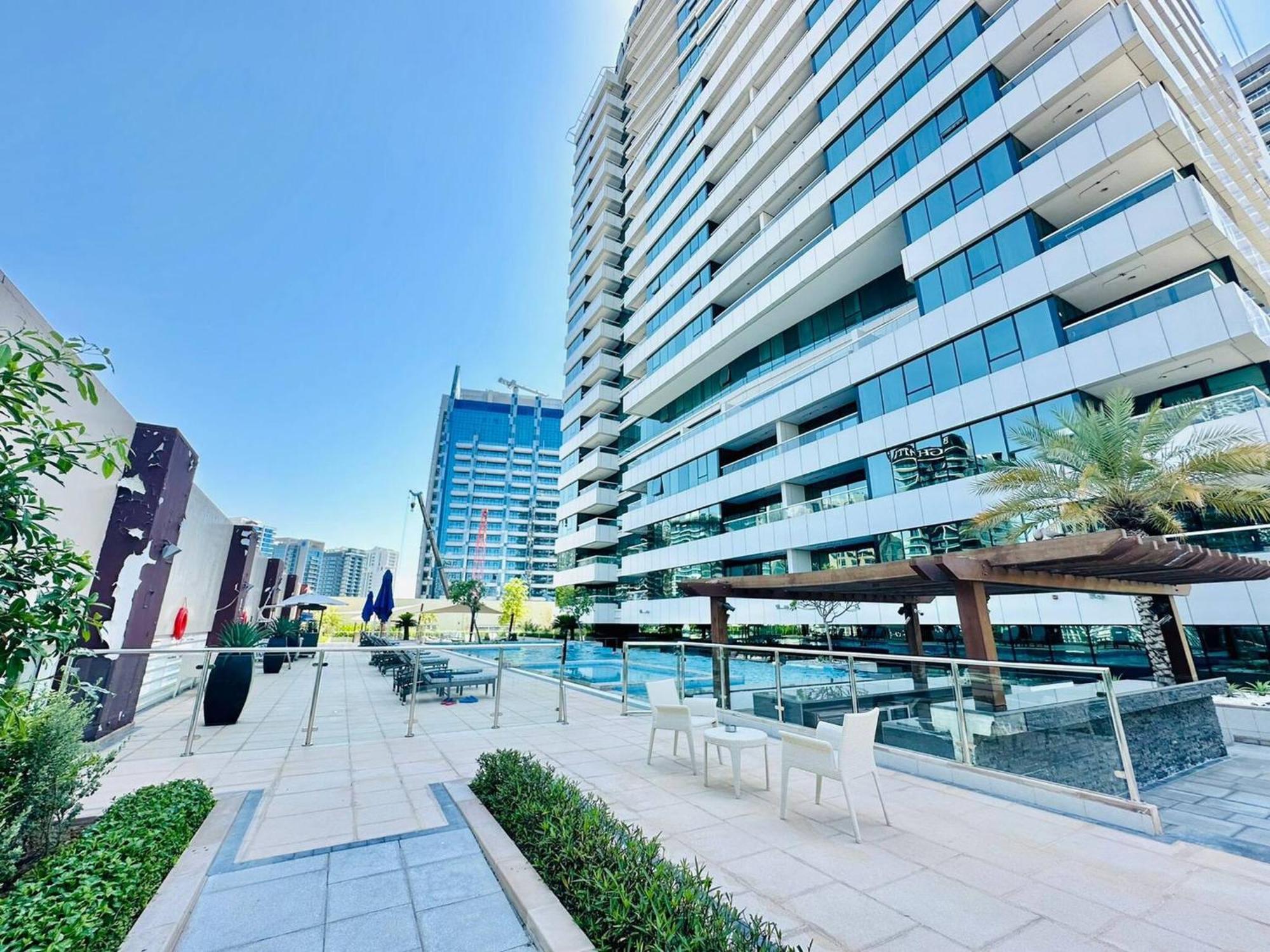 Apartment 5 Star Apartment- Walking To Downtown Mall