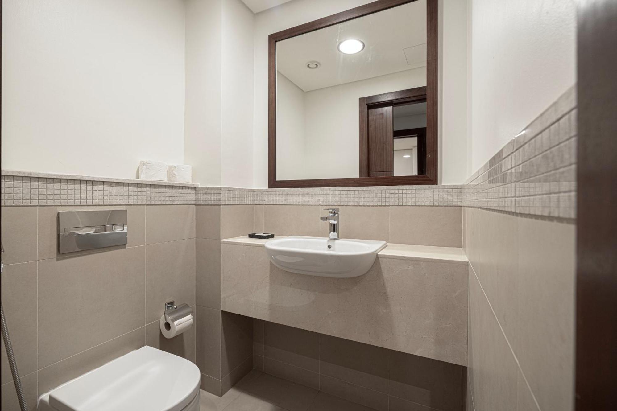 Grand 3b Burj View Ps5 Apartment *