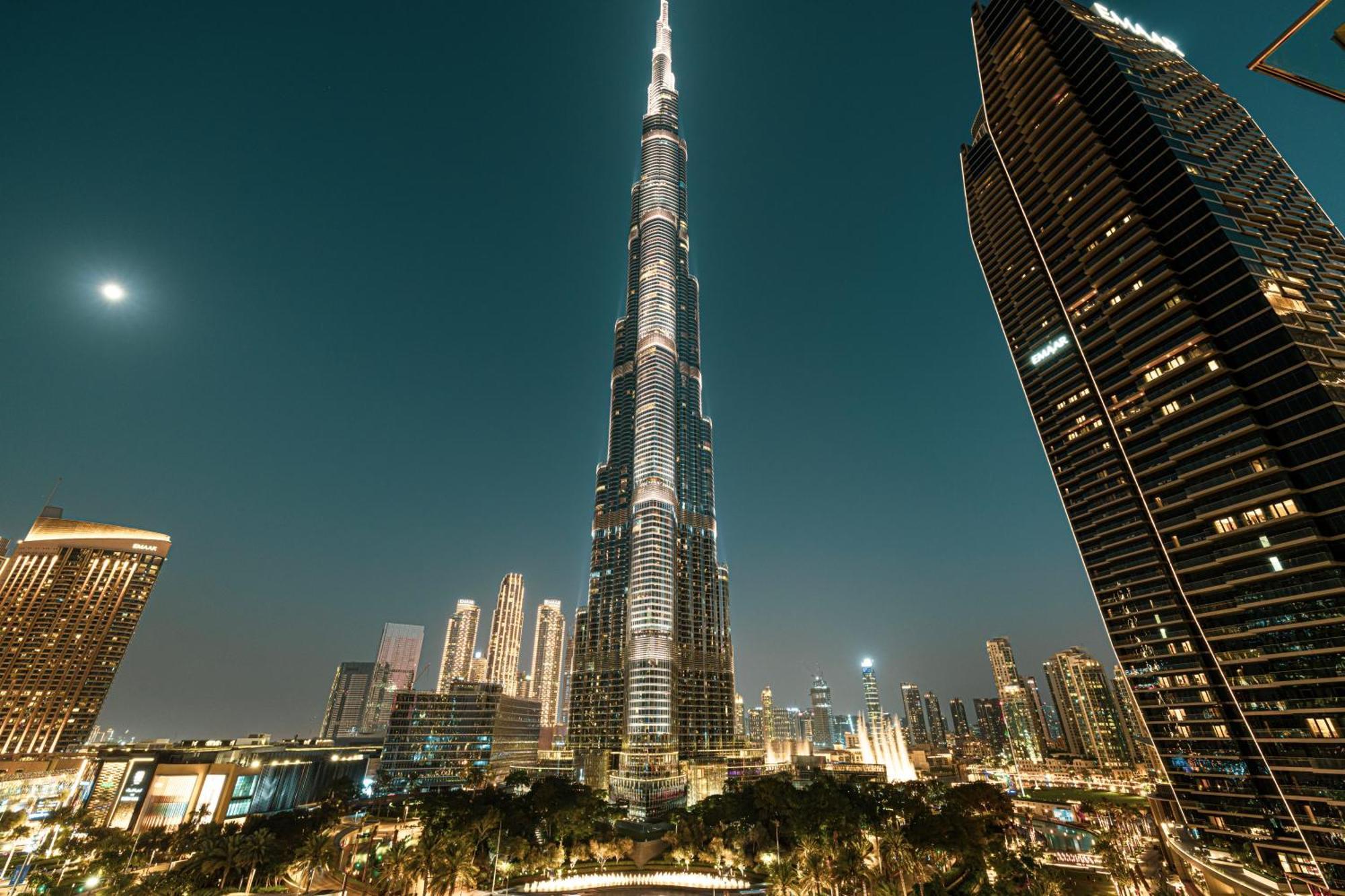 Grand 3b Burj View Ps5 Apartment Dubai