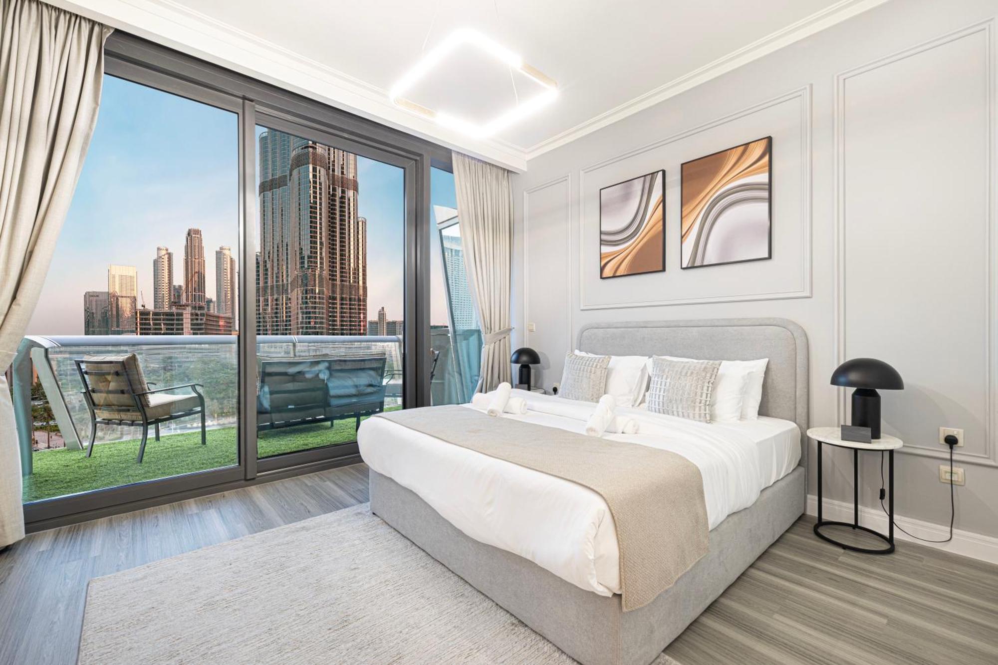 Grand 3b Burj View Ps5 Apartment