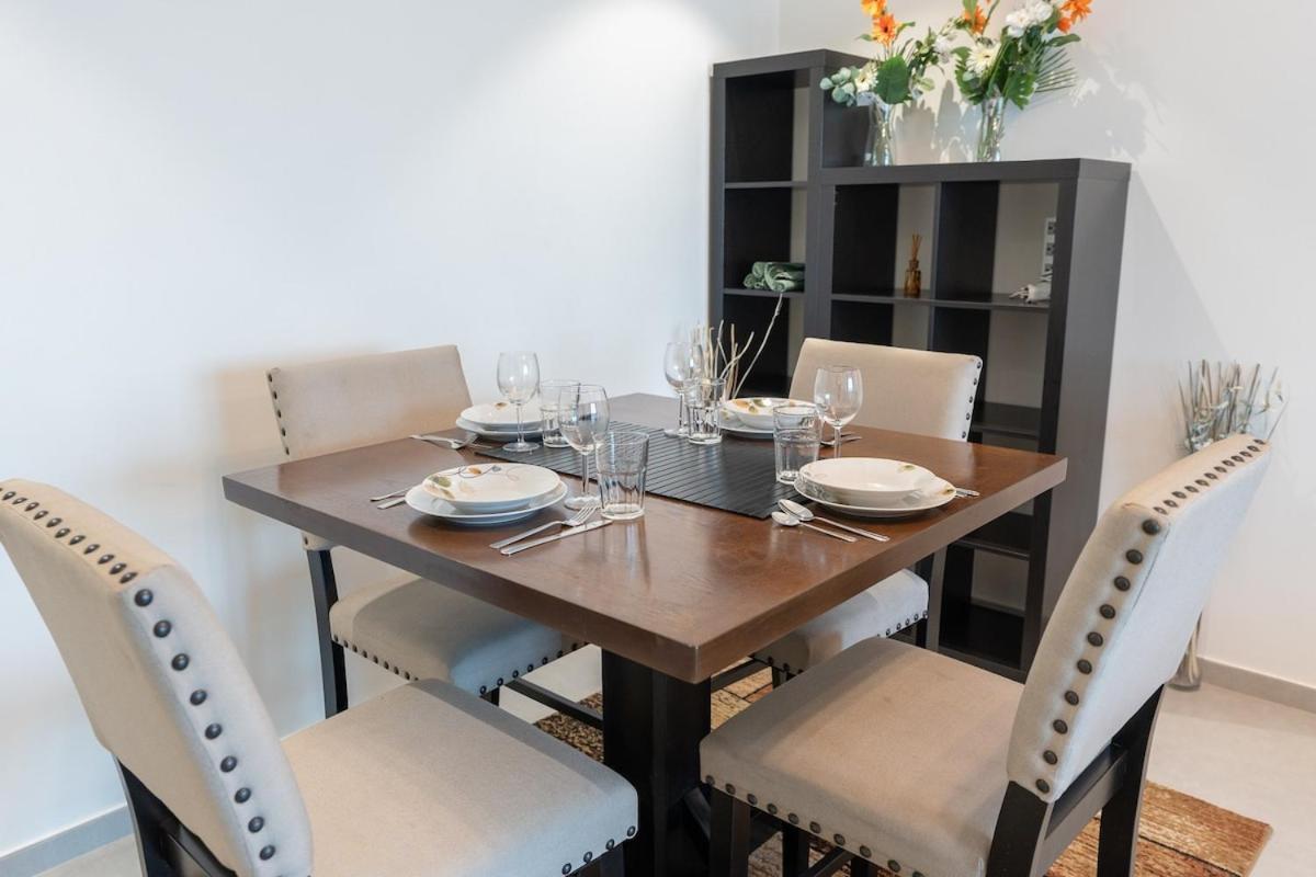 Warm & Inviting 2br In Al Barsha Apartment