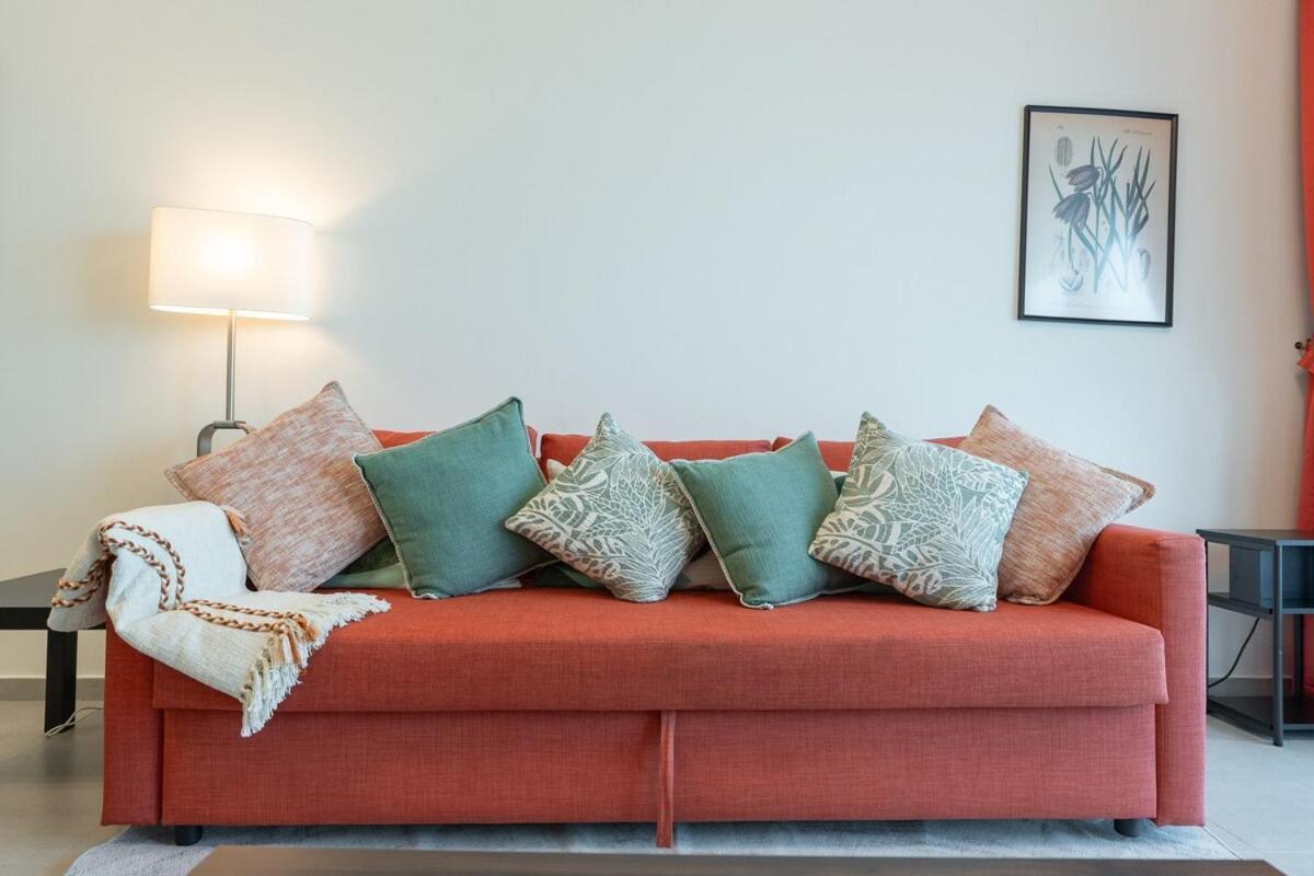 Apartment Warm & Inviting 2br In Al Barsha Dubai