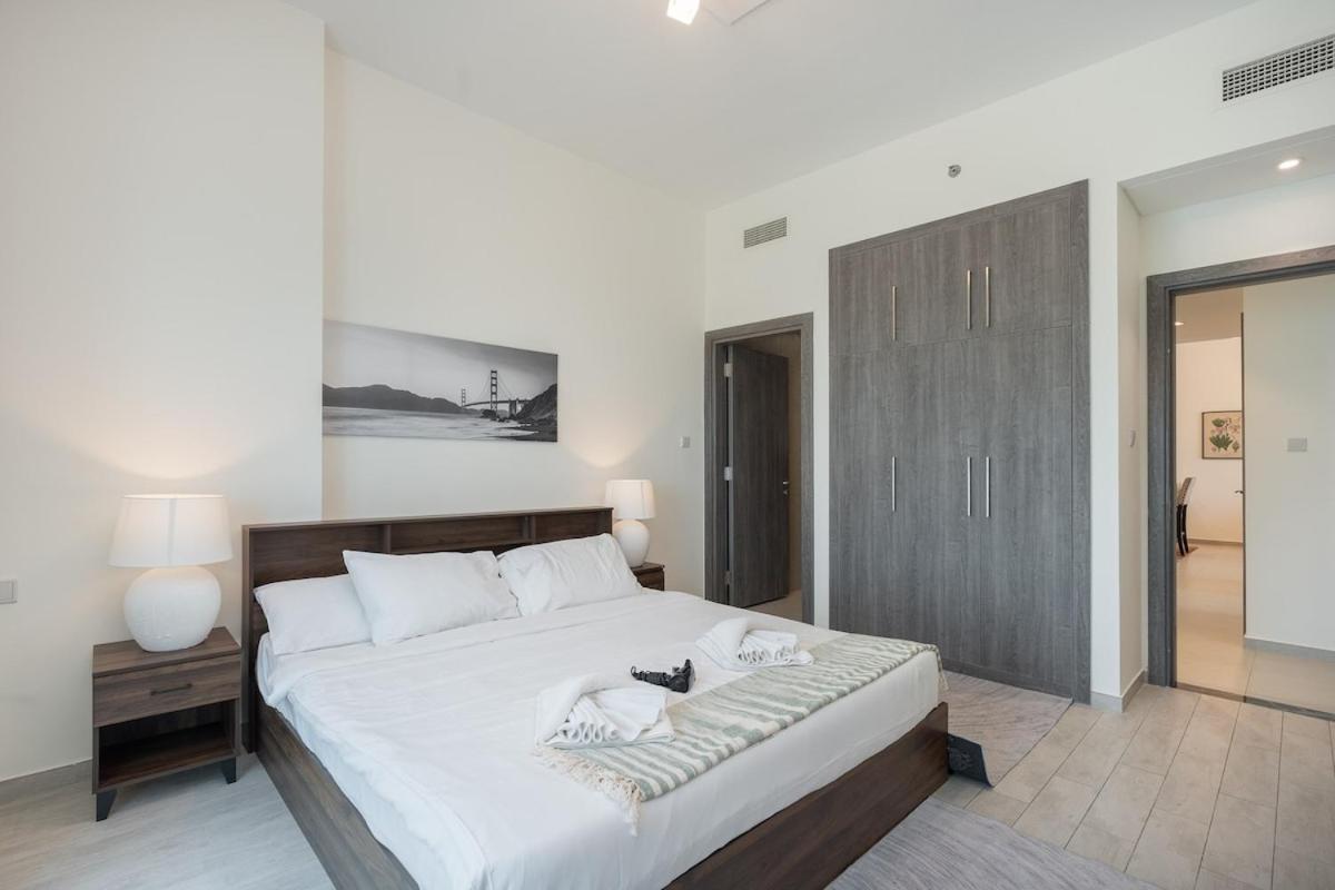 Warm & Inviting 2br In Al Barsha *