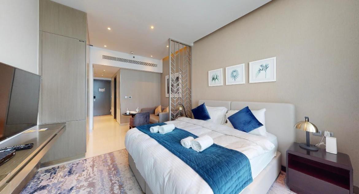Studio In Downtown Dubai Canal View507 * Dubai