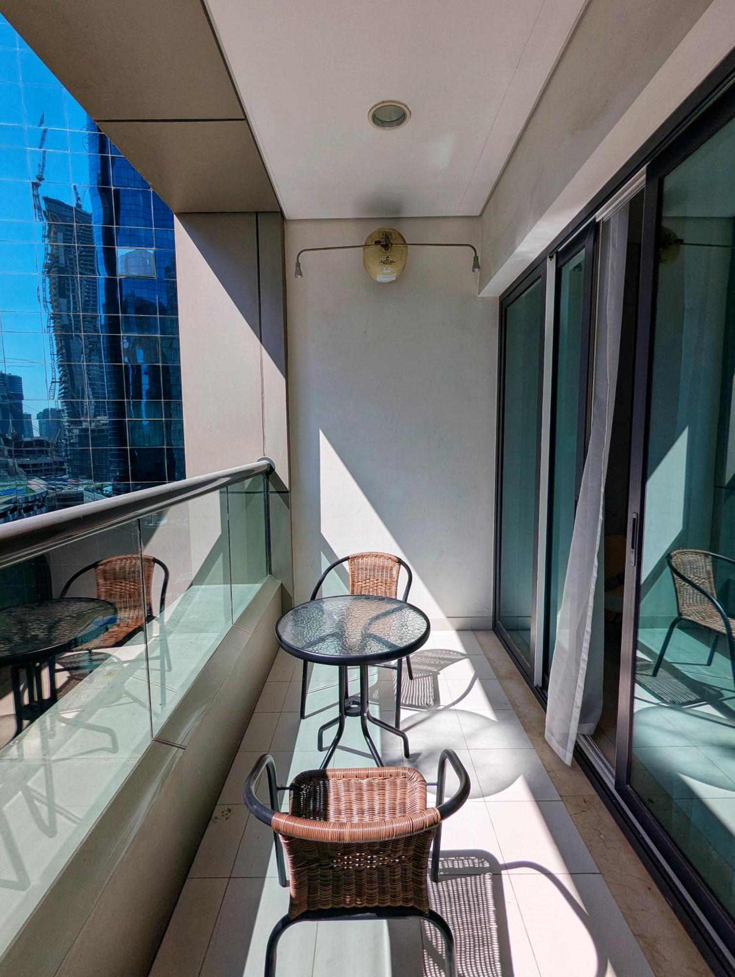 Luxe Haven Fully Furnished Studio In Business Bay, 10 Minutes Walk To Business Bay Metro Station, Closest To Burj Khalifa And Dubai Mall