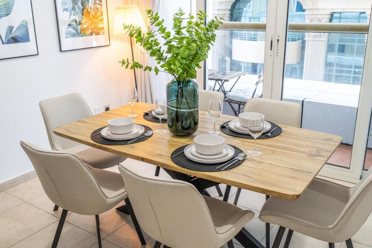 Apartment Stylish 2br In Elite - Sleeps 6
