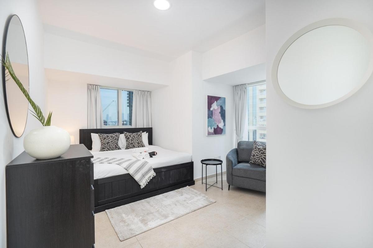 Apartment Stylish 2br In Elite - Sleeps 6 *