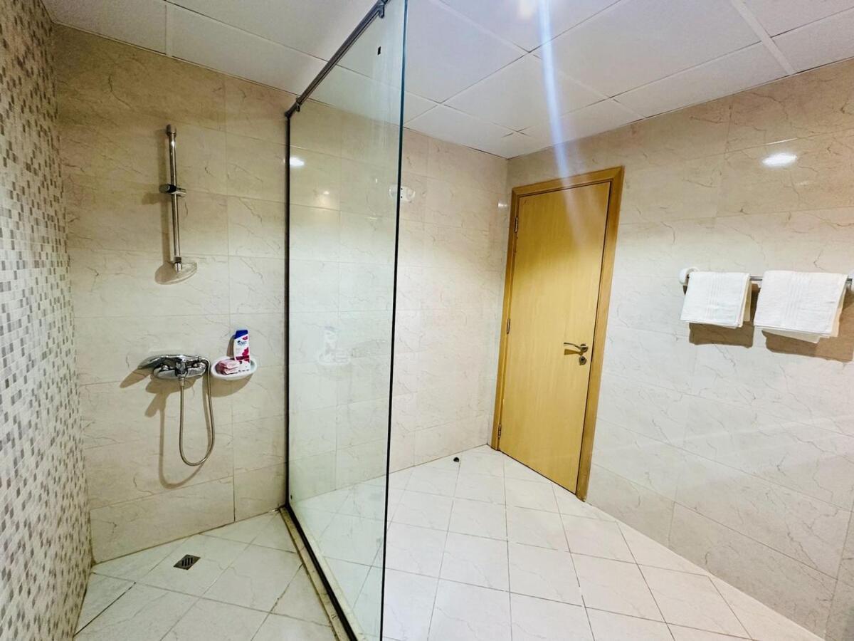 2 Bedroom With Private Jacuzzi Jvc *