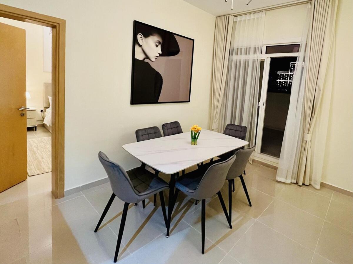 Apartment 2 Bedroom With Private Jacuzzi Jvc