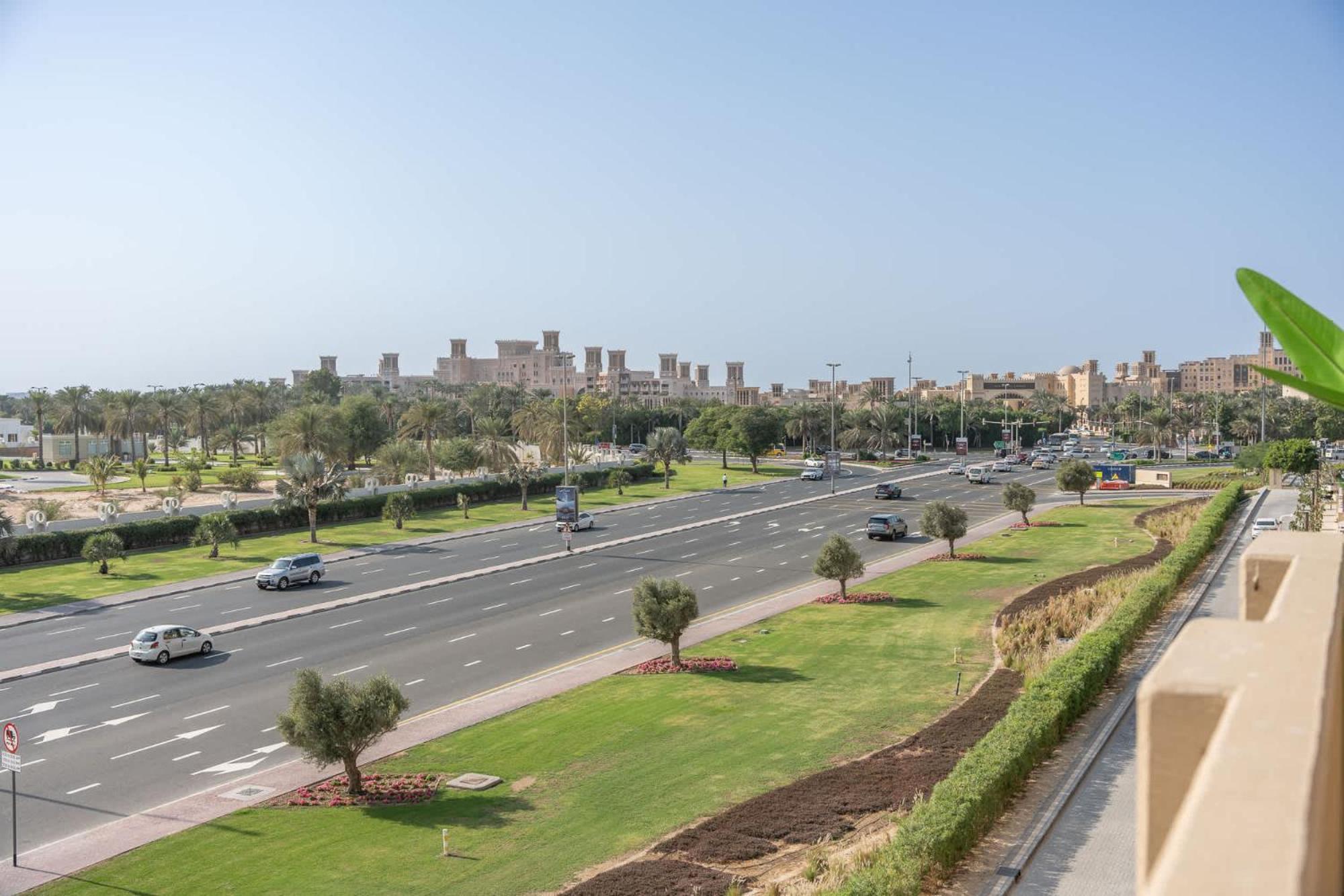 Bright & Airy 1br In Asayel 2 - Fits 4 Comfortably Apartment *