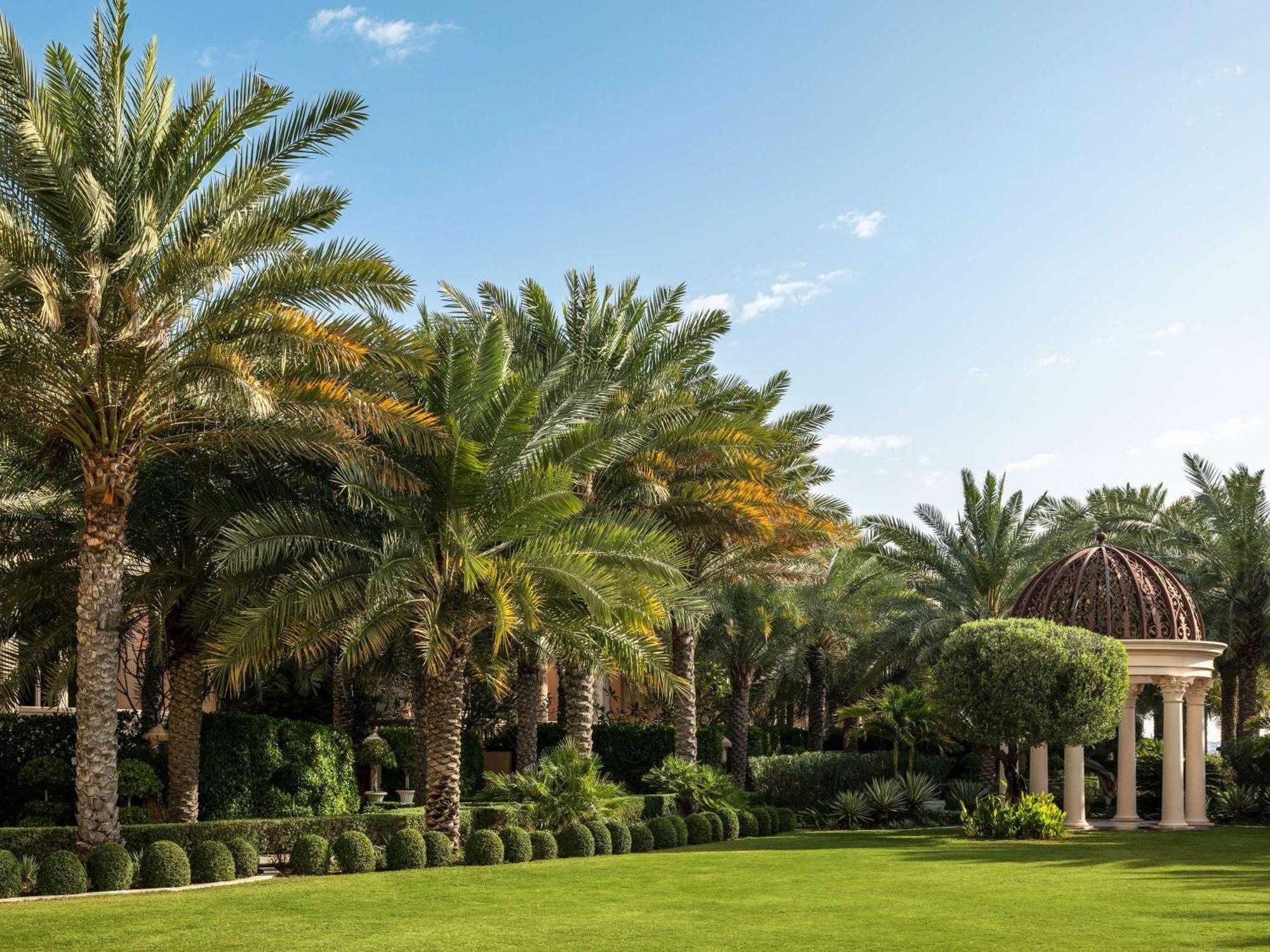 Raffles The Palm 5* Dubai