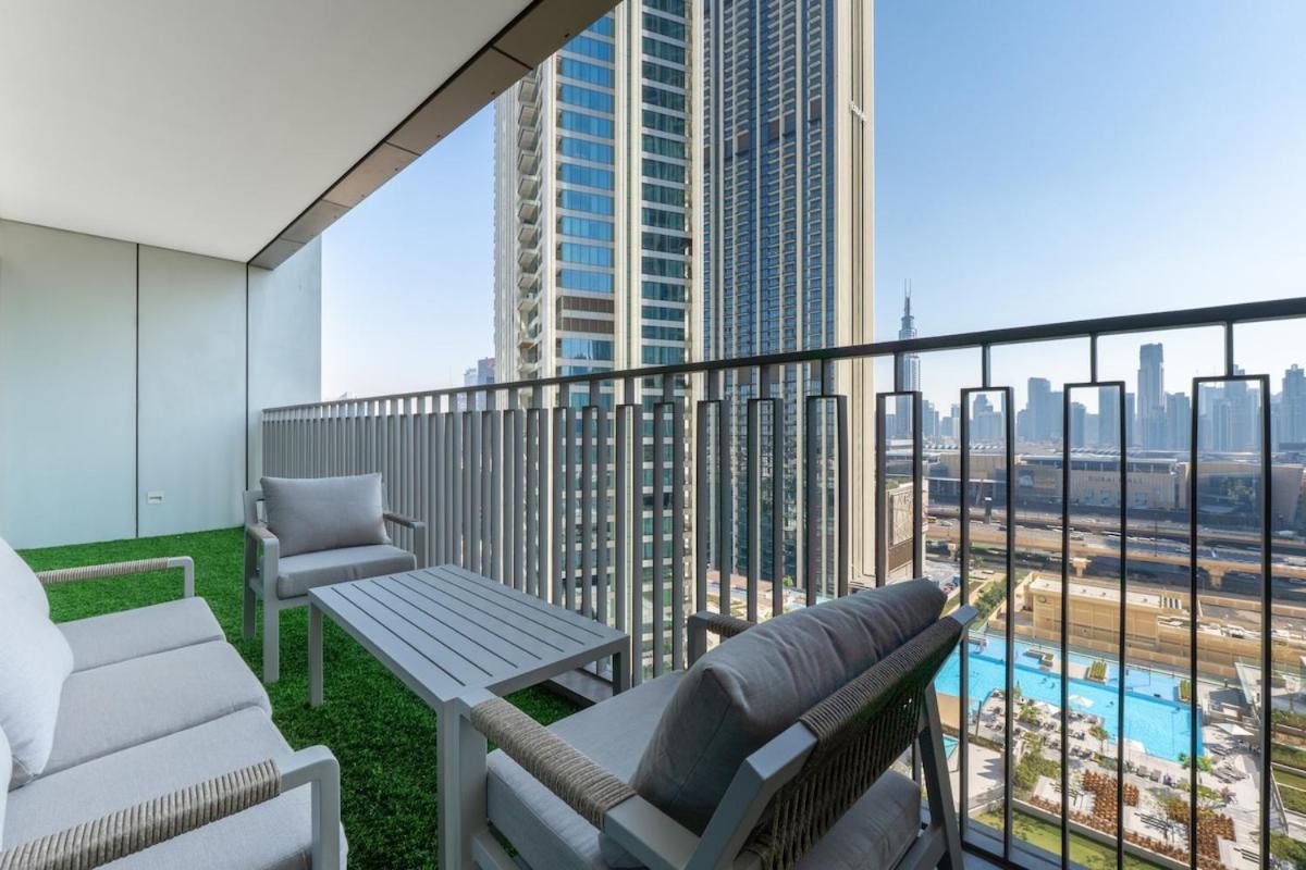 3 Bdr Downtown Views Ii With Burj Khalifa Views Apartment *