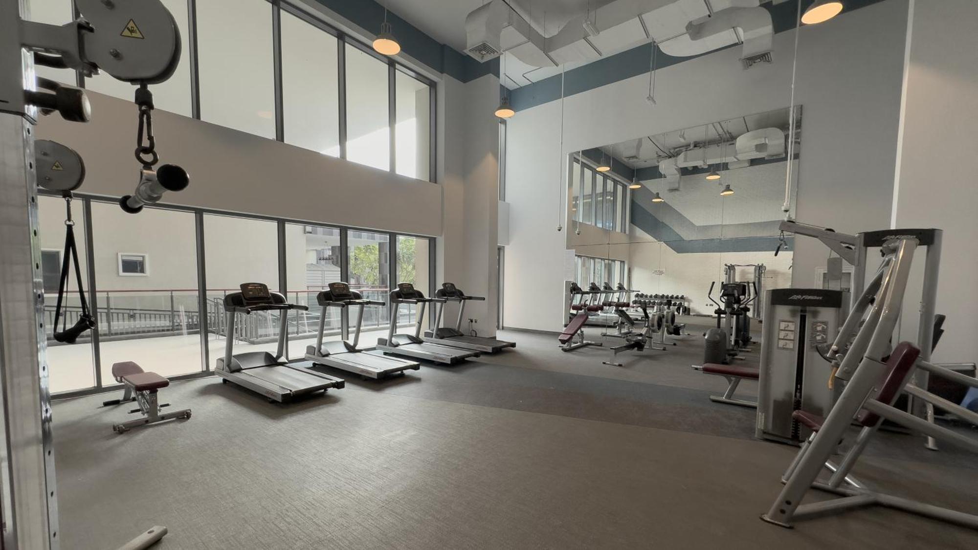 Elite Business & Family Turnkey 433 2br In Oia Motor Dubai