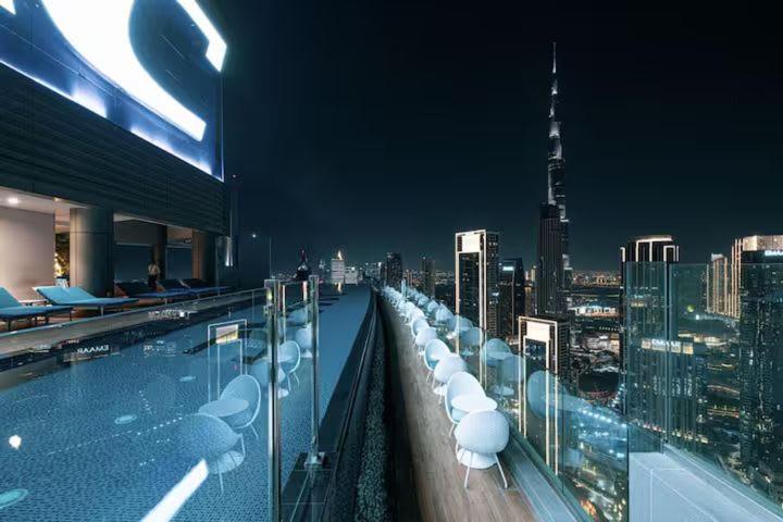 Stunning Burj Views - Highest Infiniti Pool *