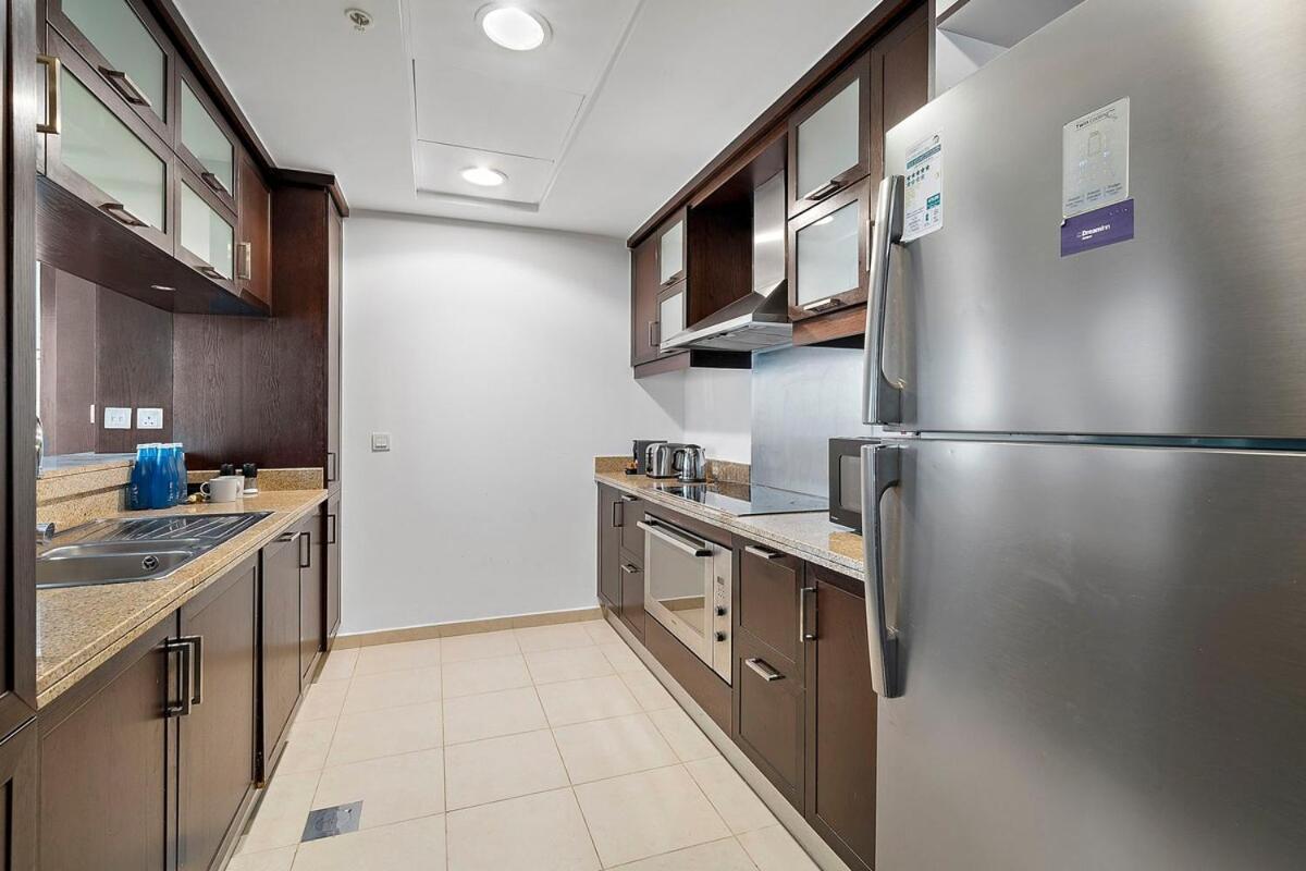 3br The Residences, Burj Khalifa View Downtown Apartment Dubai
