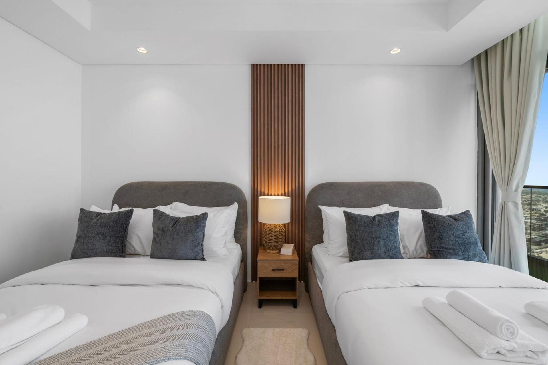 Apartment Paramount Midtown Residences - A Luxury 2 Bedroom Near Burj Khalifa And Mall