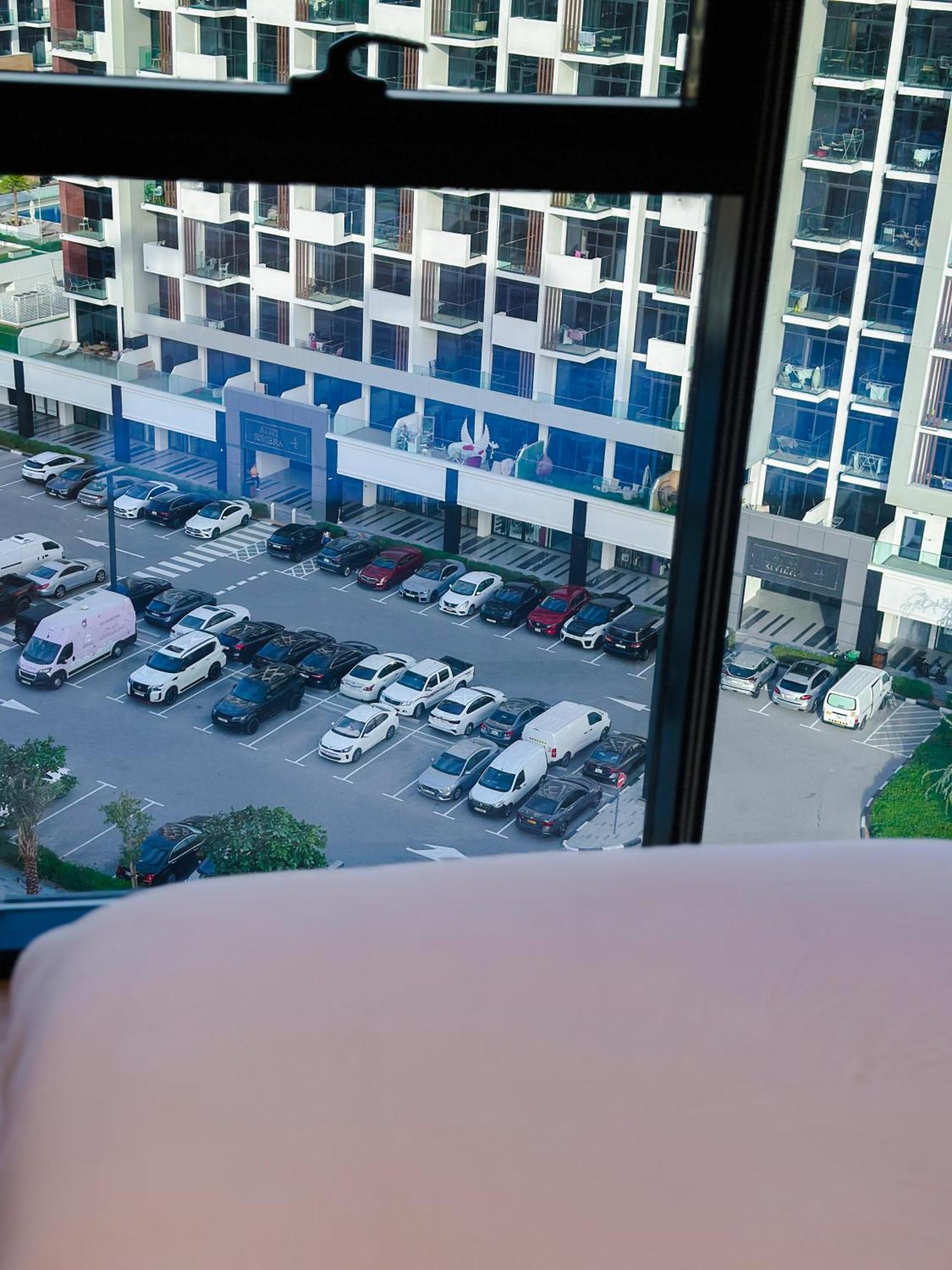 Stylish 1br High Floor View Apartment Dubai