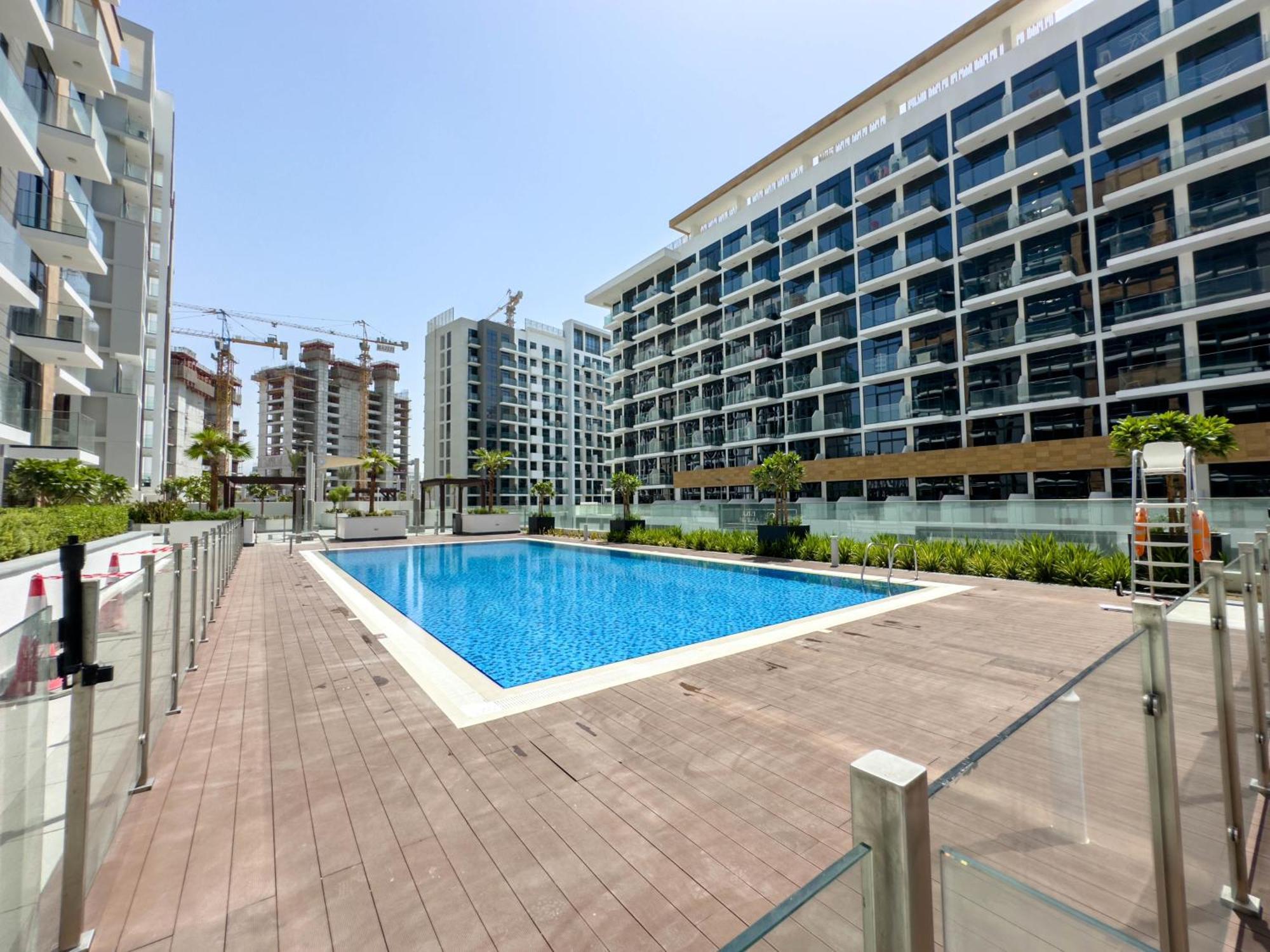 Stylish 1br High Floor View Apartment