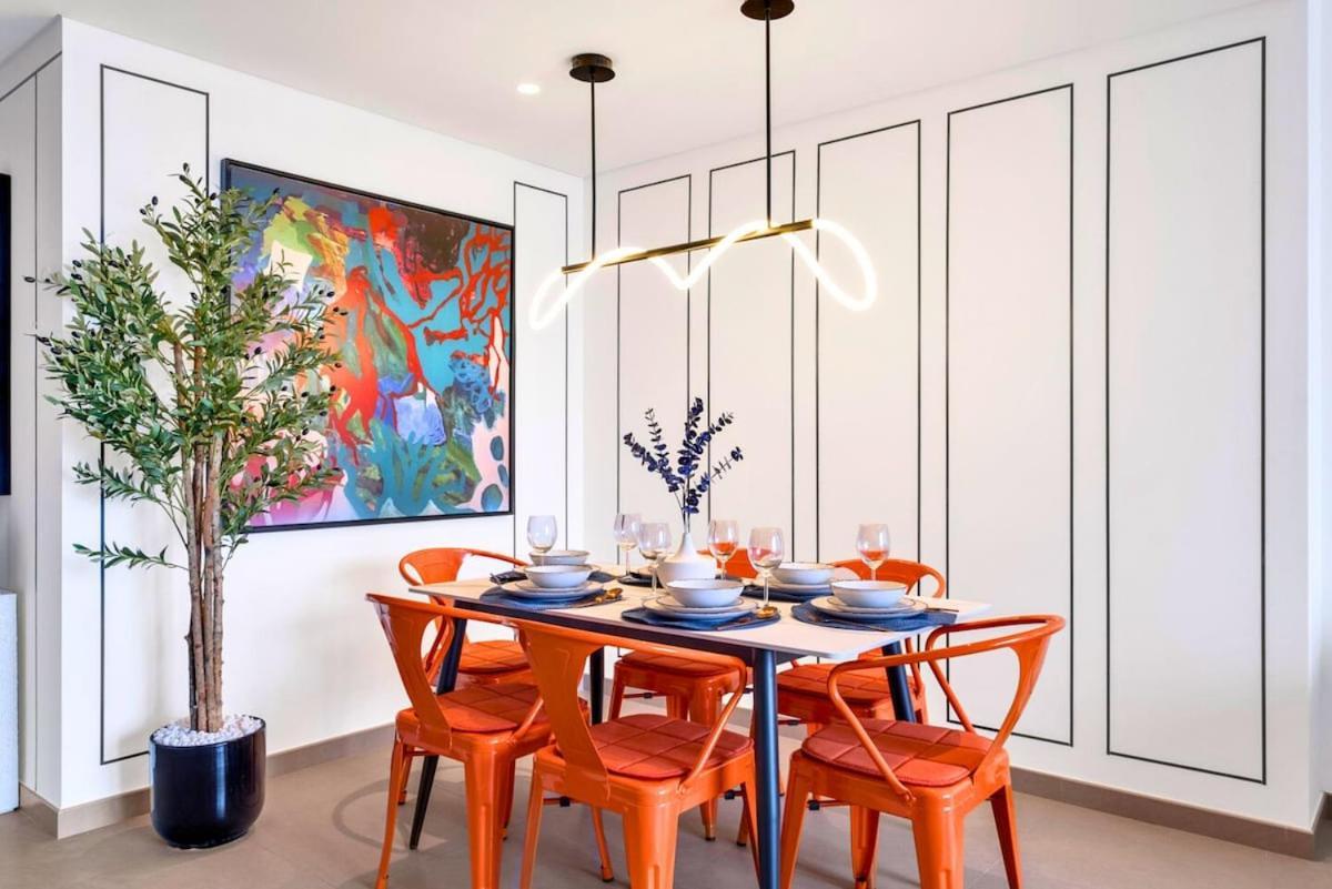 Apartment Vibrant Luxe Burj Khalifa Views-dubai Mall Access By Maxx Value Homes *