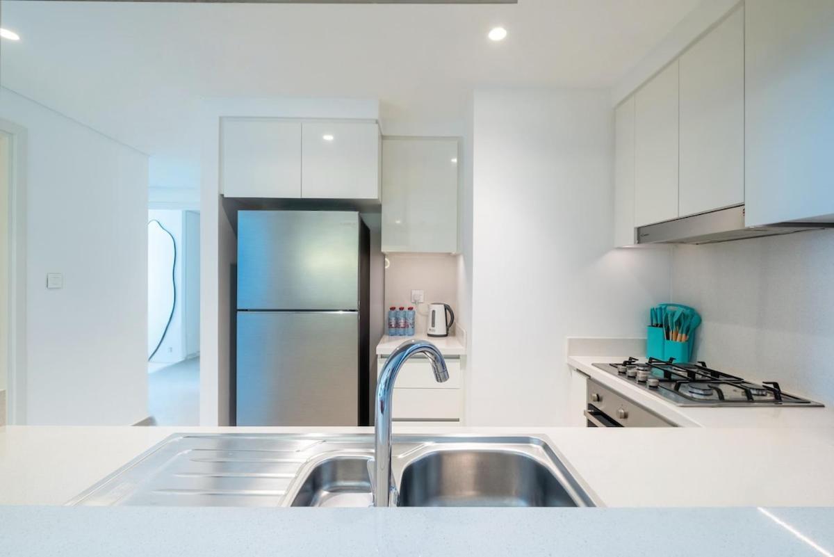 Vibrant Luxe Burj Khalifa Views-dubai Mall Access By Maxx Value Homes *