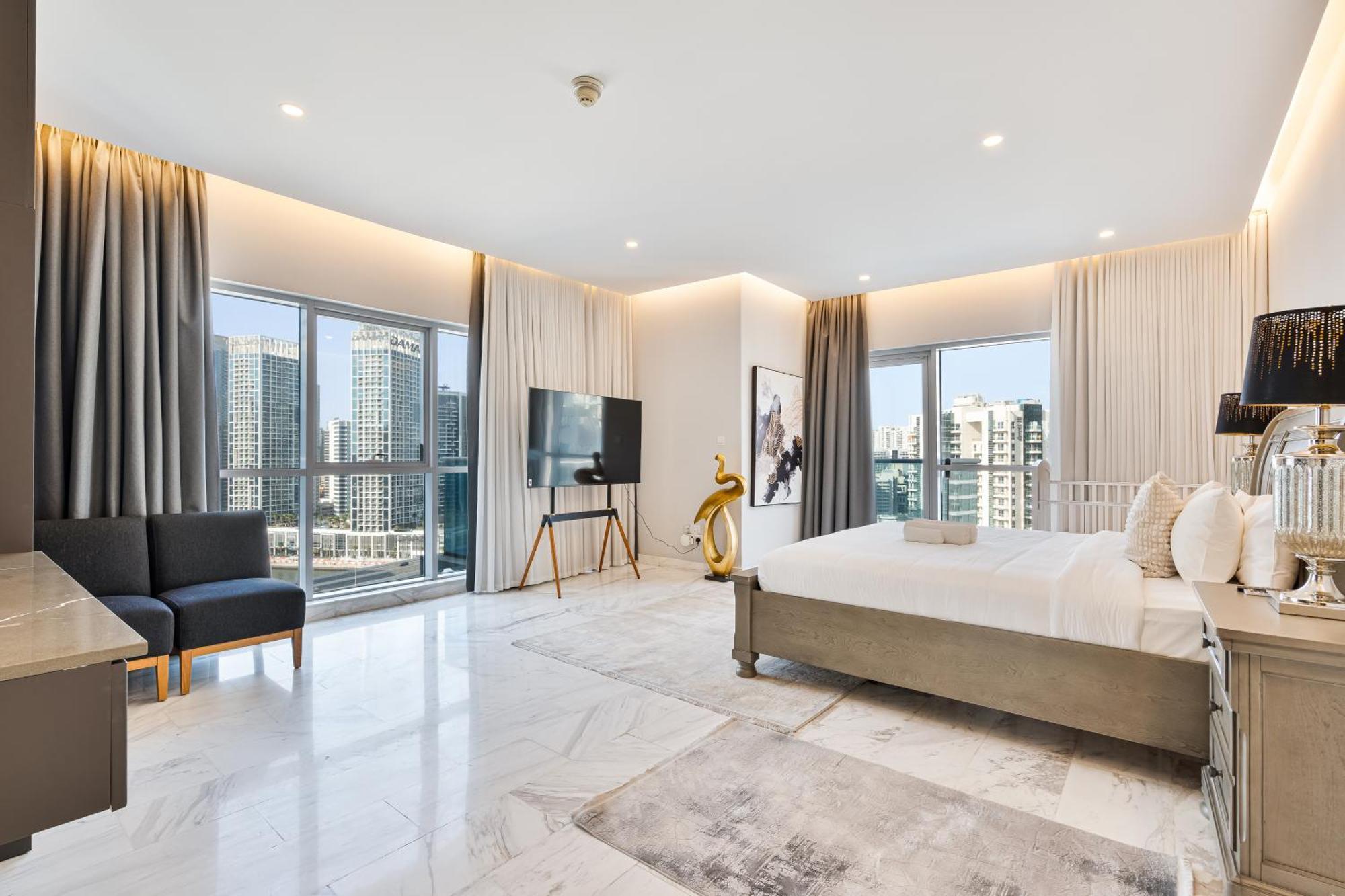 Bookable-penthouse With Downtown View Apartment