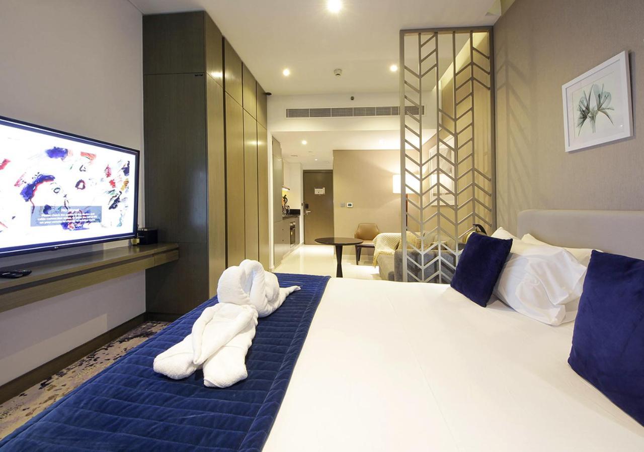 Apartment Stylish In With Pool & Gym Dubai