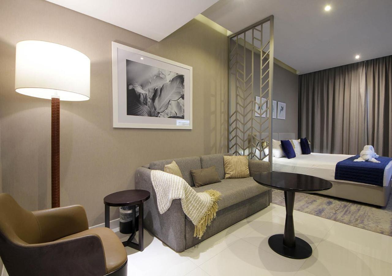 Stylish In With Pool & Gym Dubai