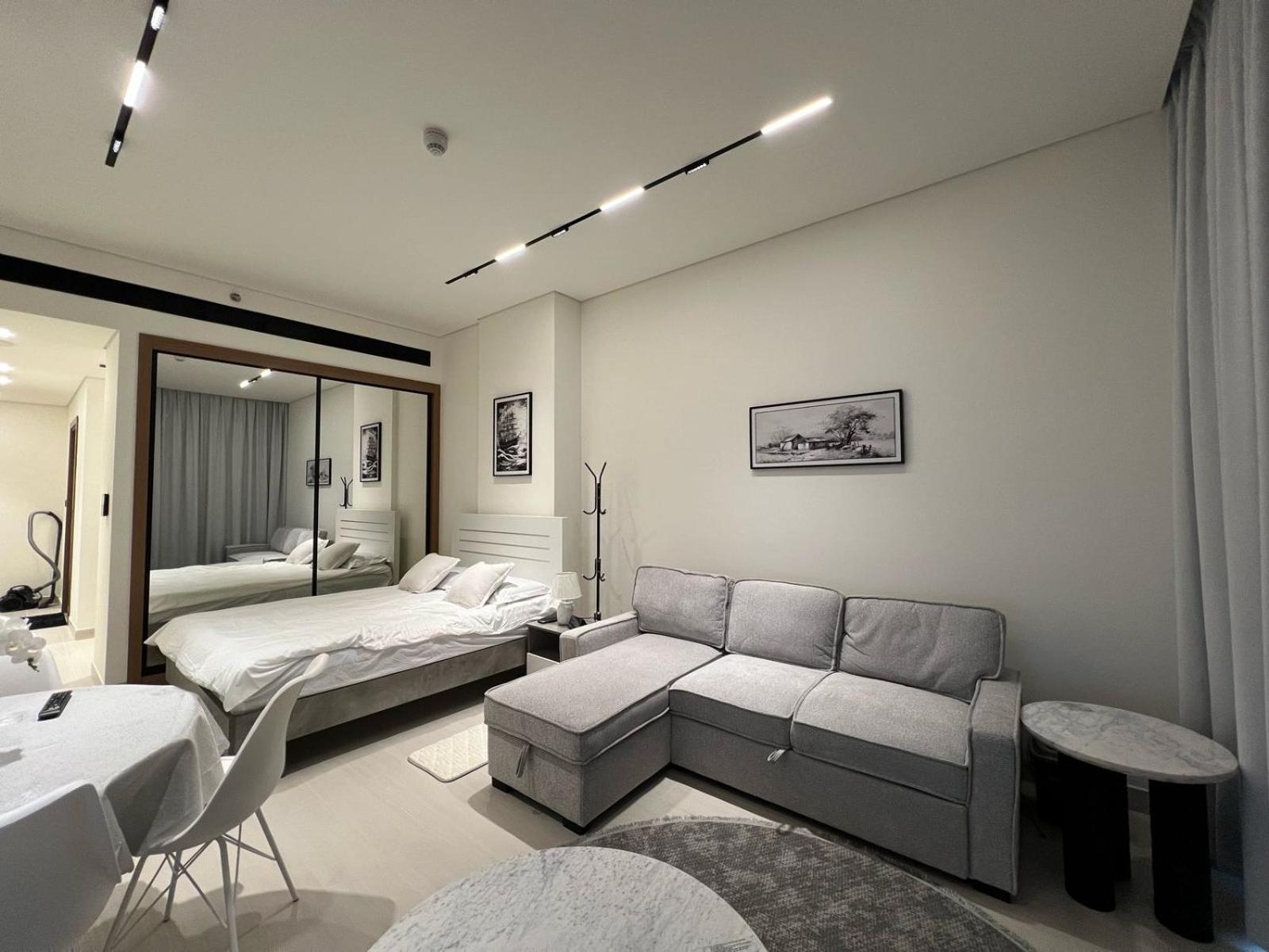 Apartment Luxury - Burj Khalifa View - Brand New *