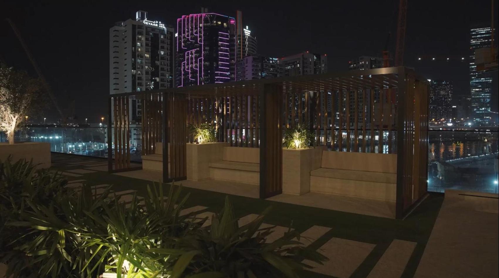 Luxury - Burj Khalifa View - Brand New Apartment Dubai