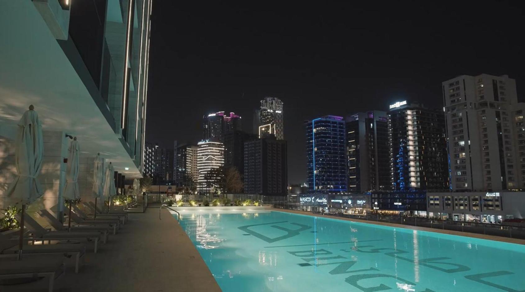Luxury - Burj Khalifa View - Brand New * Dubai