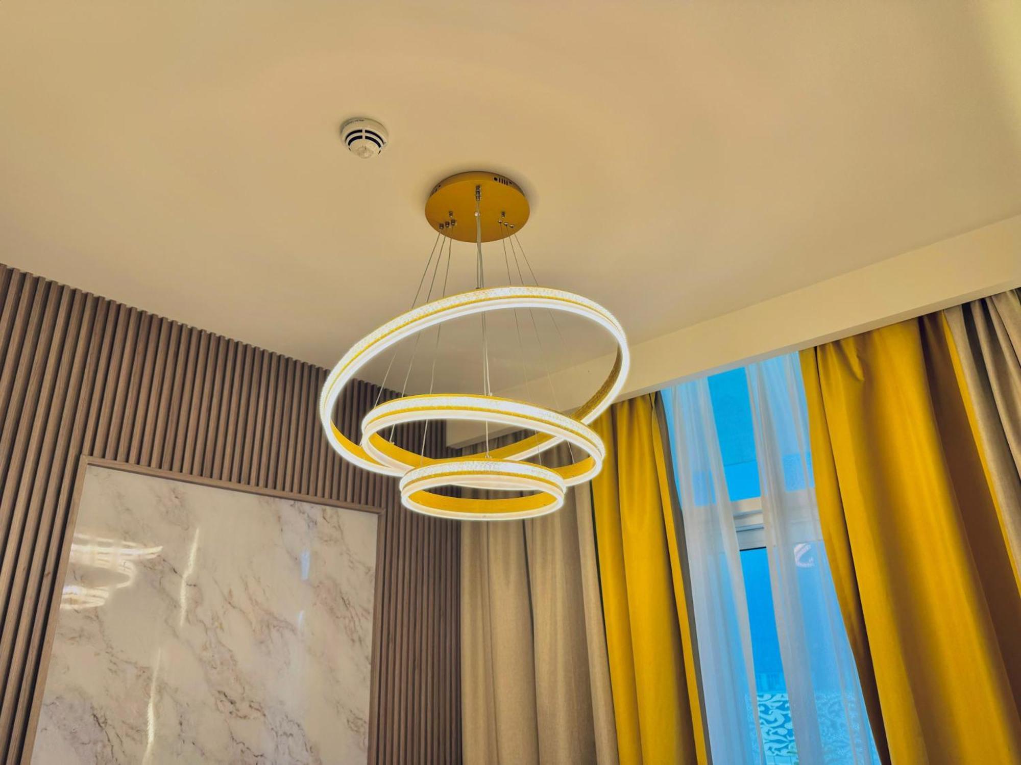 Luxury Flat For Daily Rent In The Heart Of *