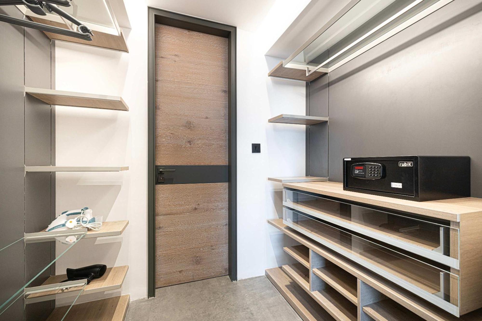 1-bedroom With Greenery & Views In The Terraces Apartment